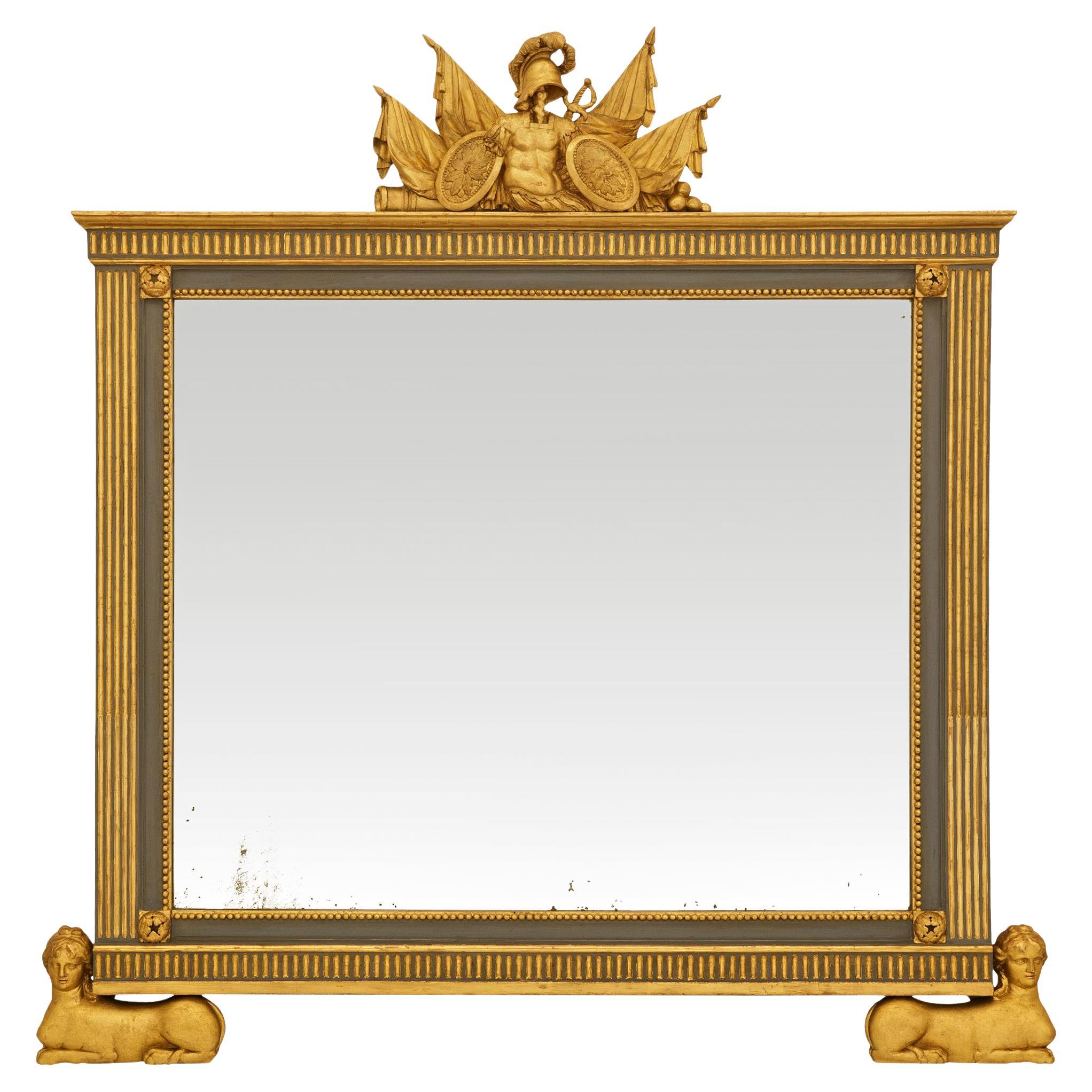 Kontinentale frühes 19. Jahrhundert Neo-Klassische St. patiniert und Giltwood Spiegel im Angebot