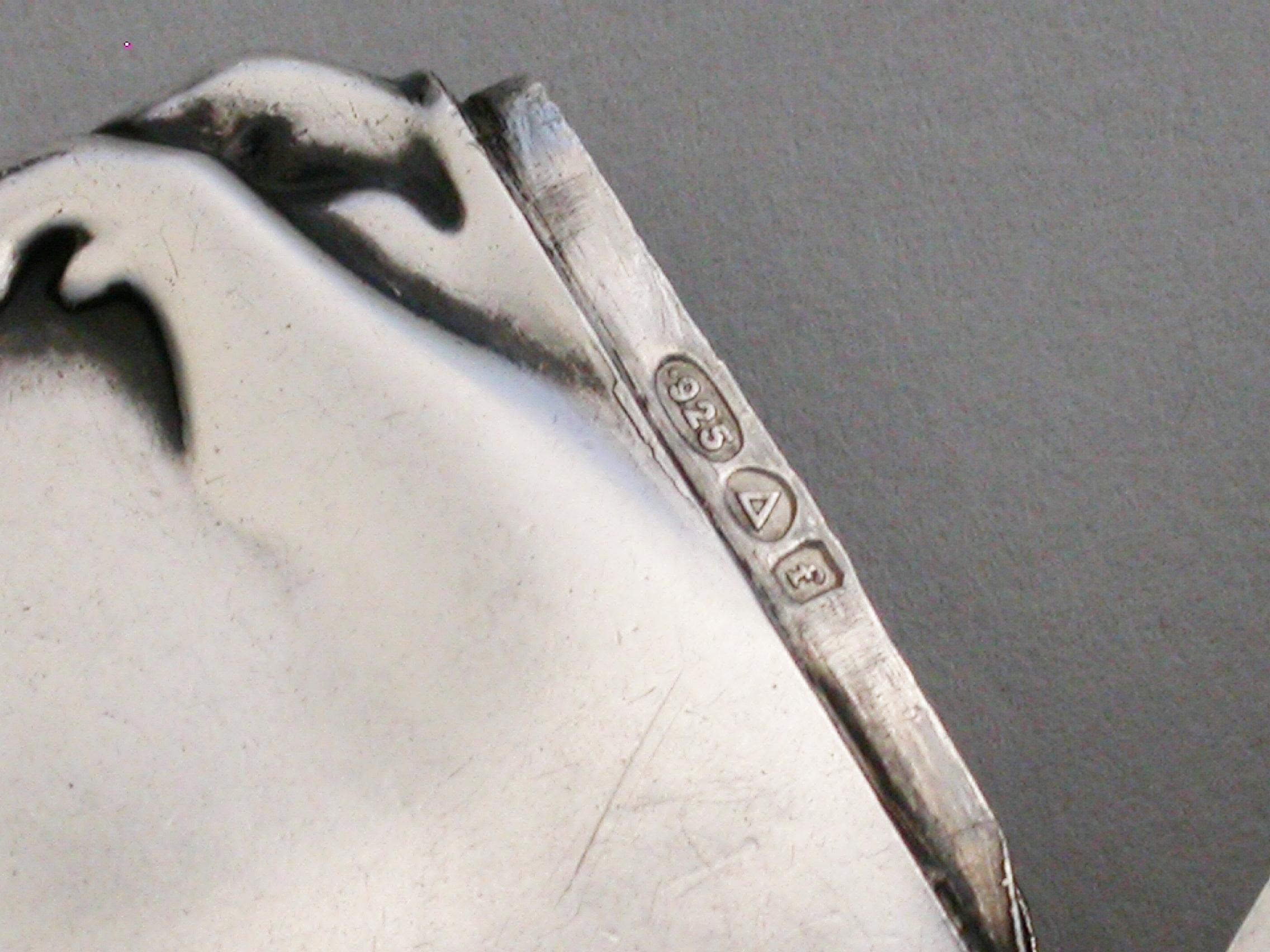 Continental Edwardian Novelty Silver Sleeping Pig Vesta Case, 1905 For Sale 4