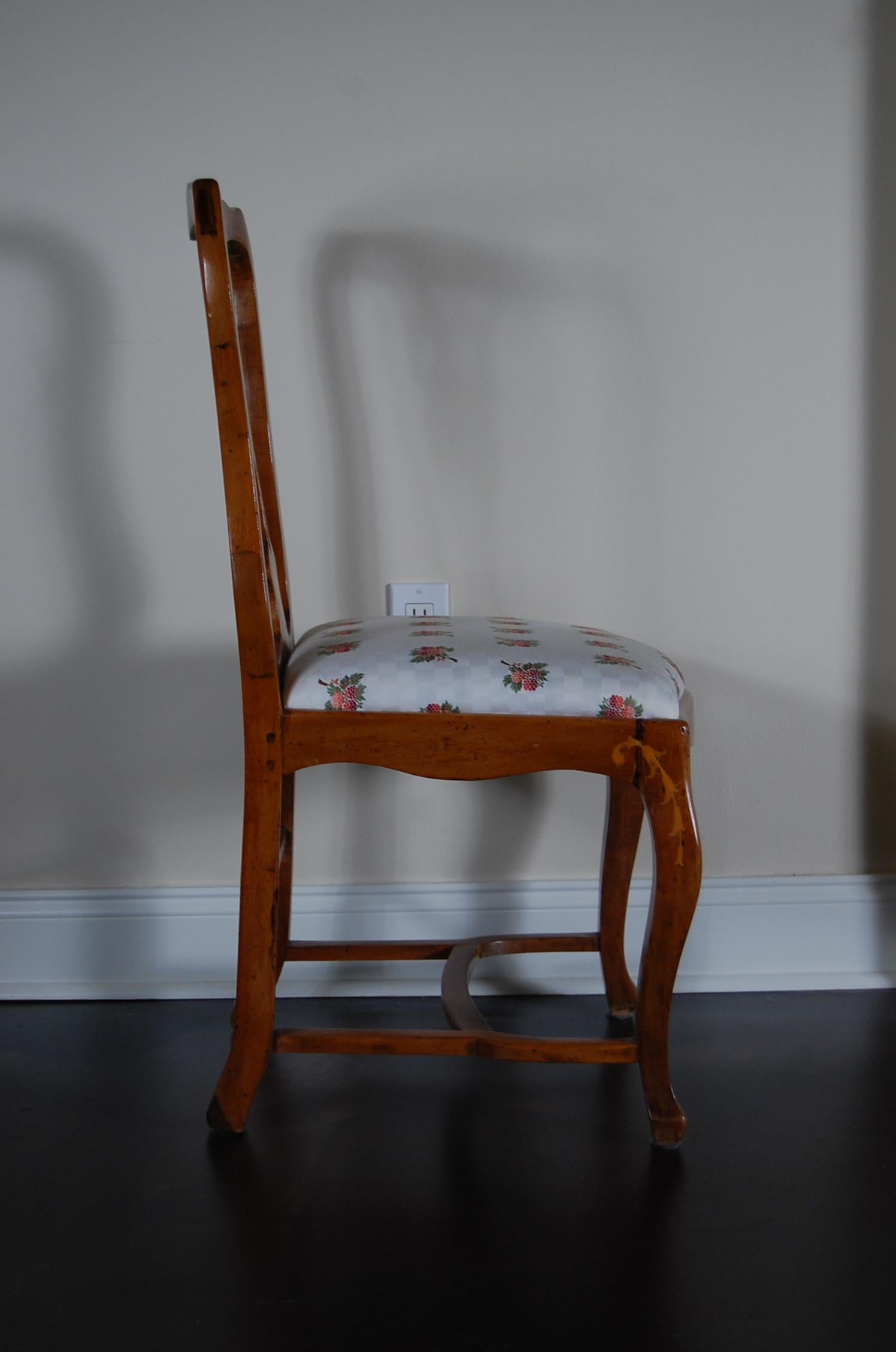Continental Fruitwood Inlaid Side Chair, circa 1890 In Good Condition For Sale In Pittsburgh, PA