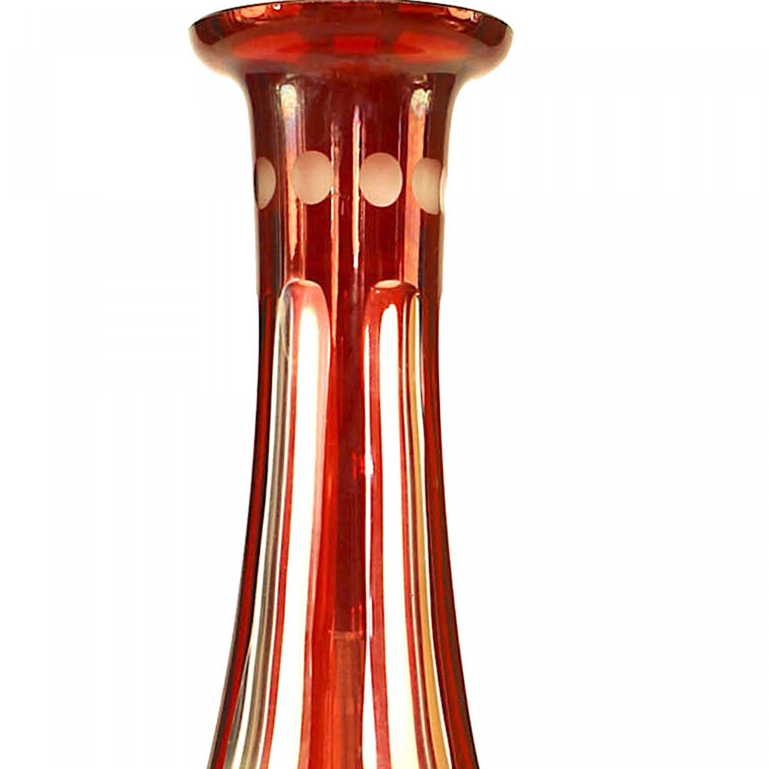 Kontinentale deutsche geätzte Glaskaraffe (Radiert) im Angebot