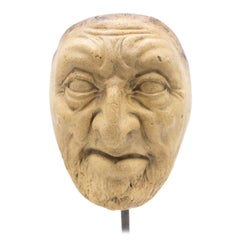 Máscara de terracota alemana continental