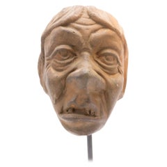 Máscara de terracota alemana continental