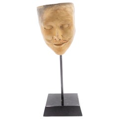 Máscara de terracota alemana continental
