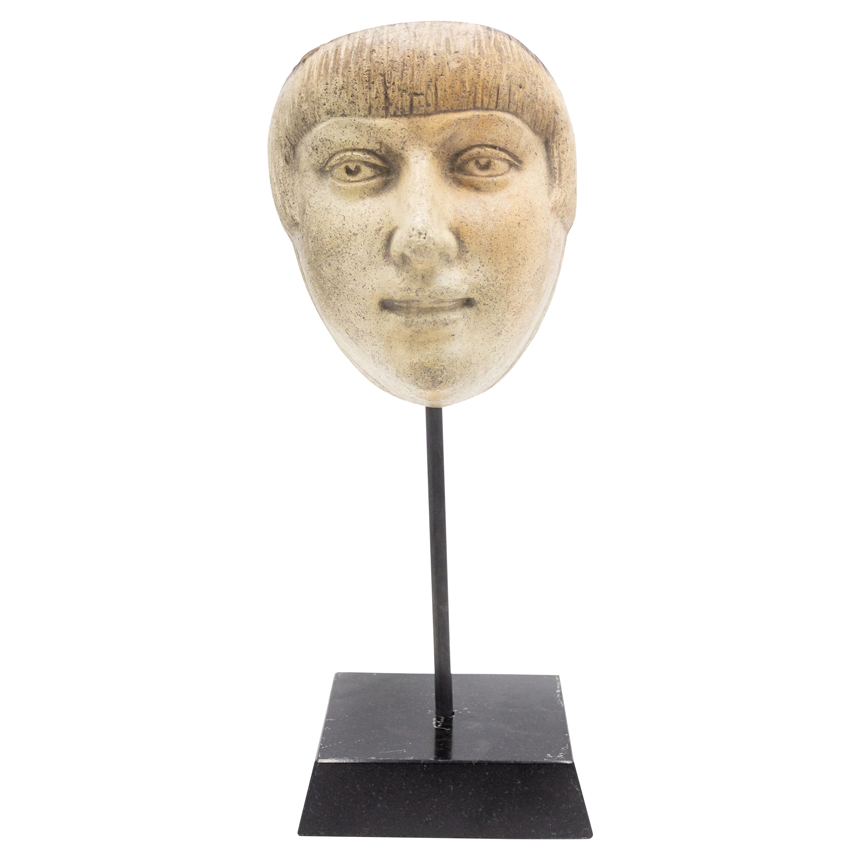 Maschera di terracotta tedesca continentale in vendita