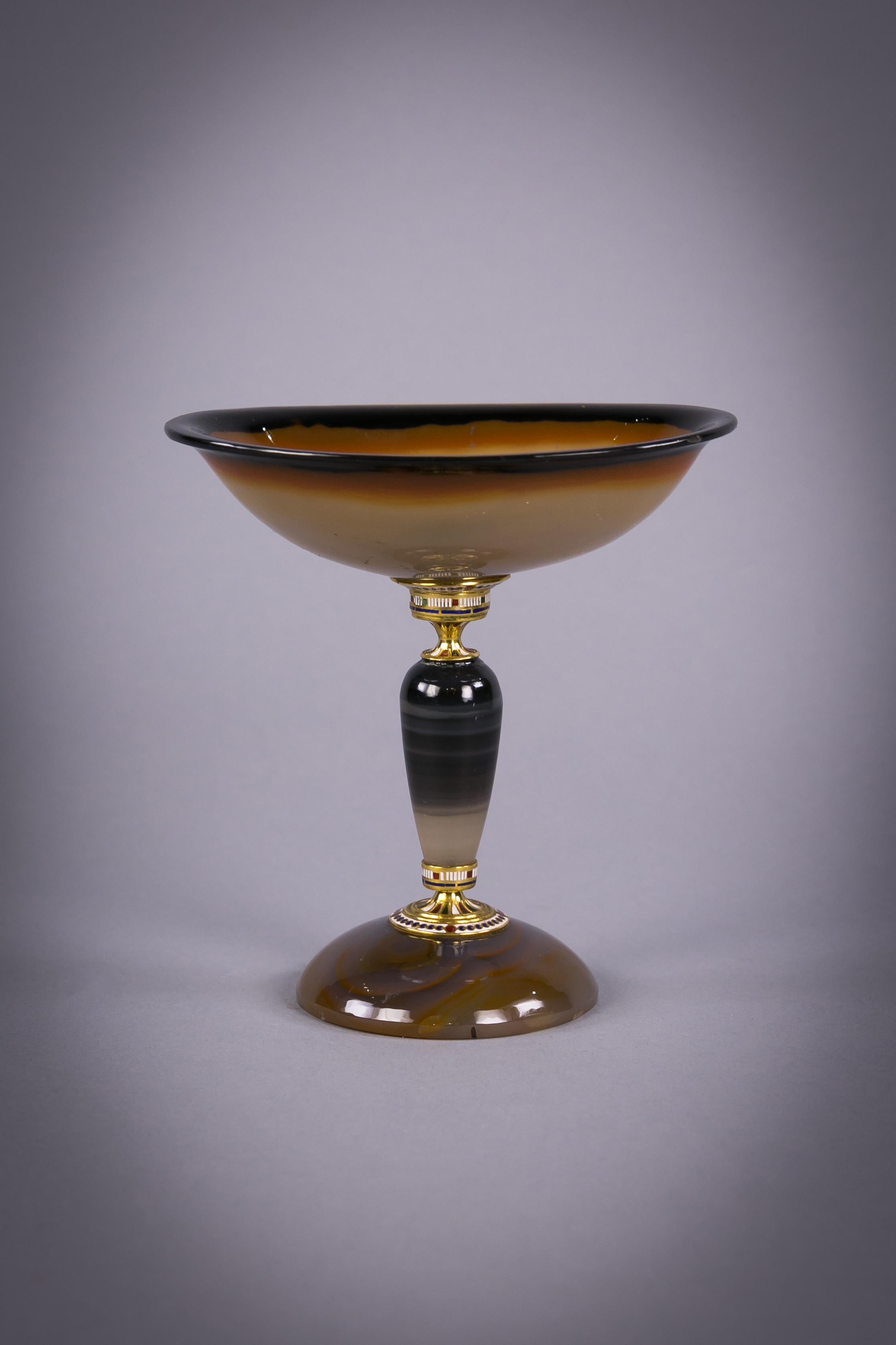 Late 19th Century Continental Gold and Enamel Agate Compote, circa 1880 For Sale