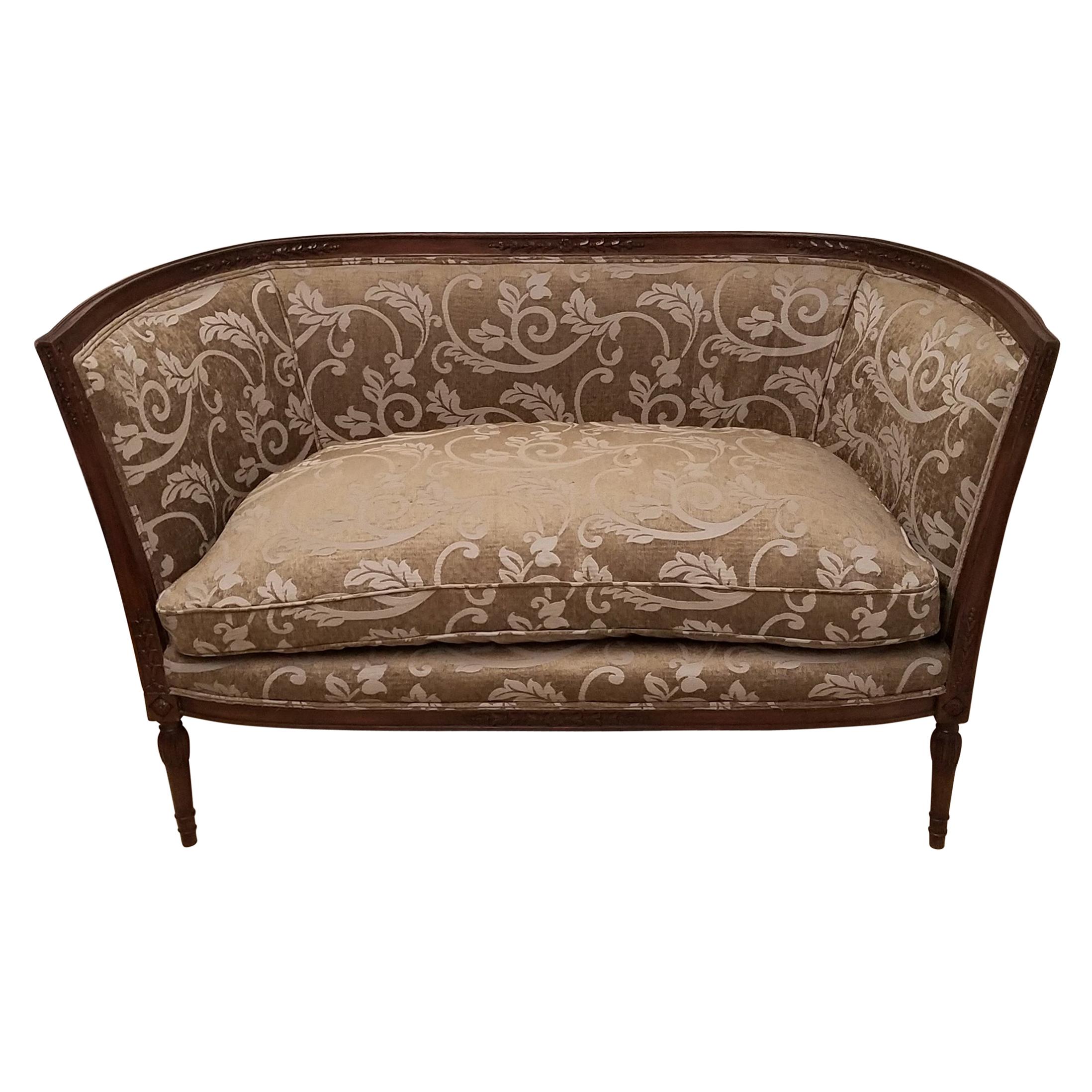 Continental Hand Carved Walnut French Style Settee For Sale