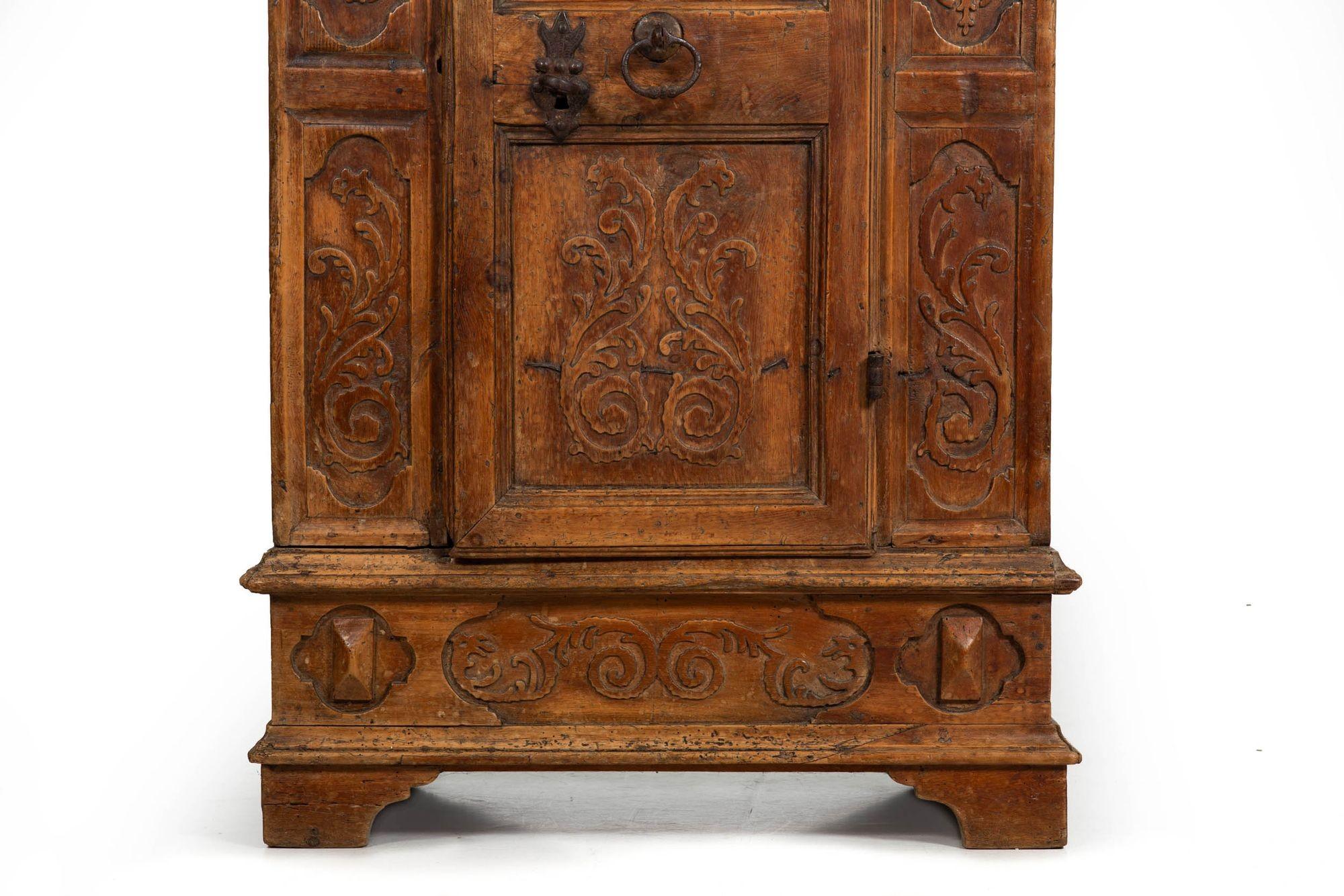 Continental Heavily Worn Carved One-Door Cupboard Cabinet of Small Size For Sale 2