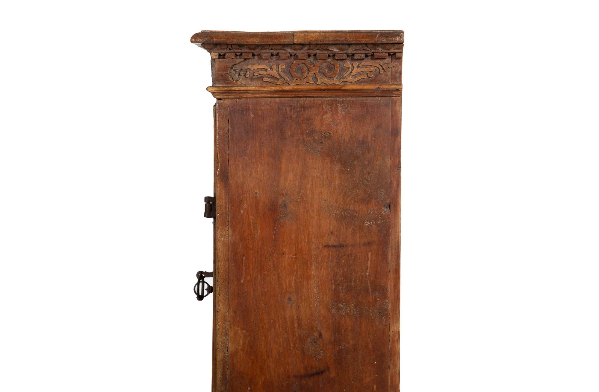 Continental Heavily Worn Carved One-Door Cupboard Cabinet of Small Size For Sale 3
