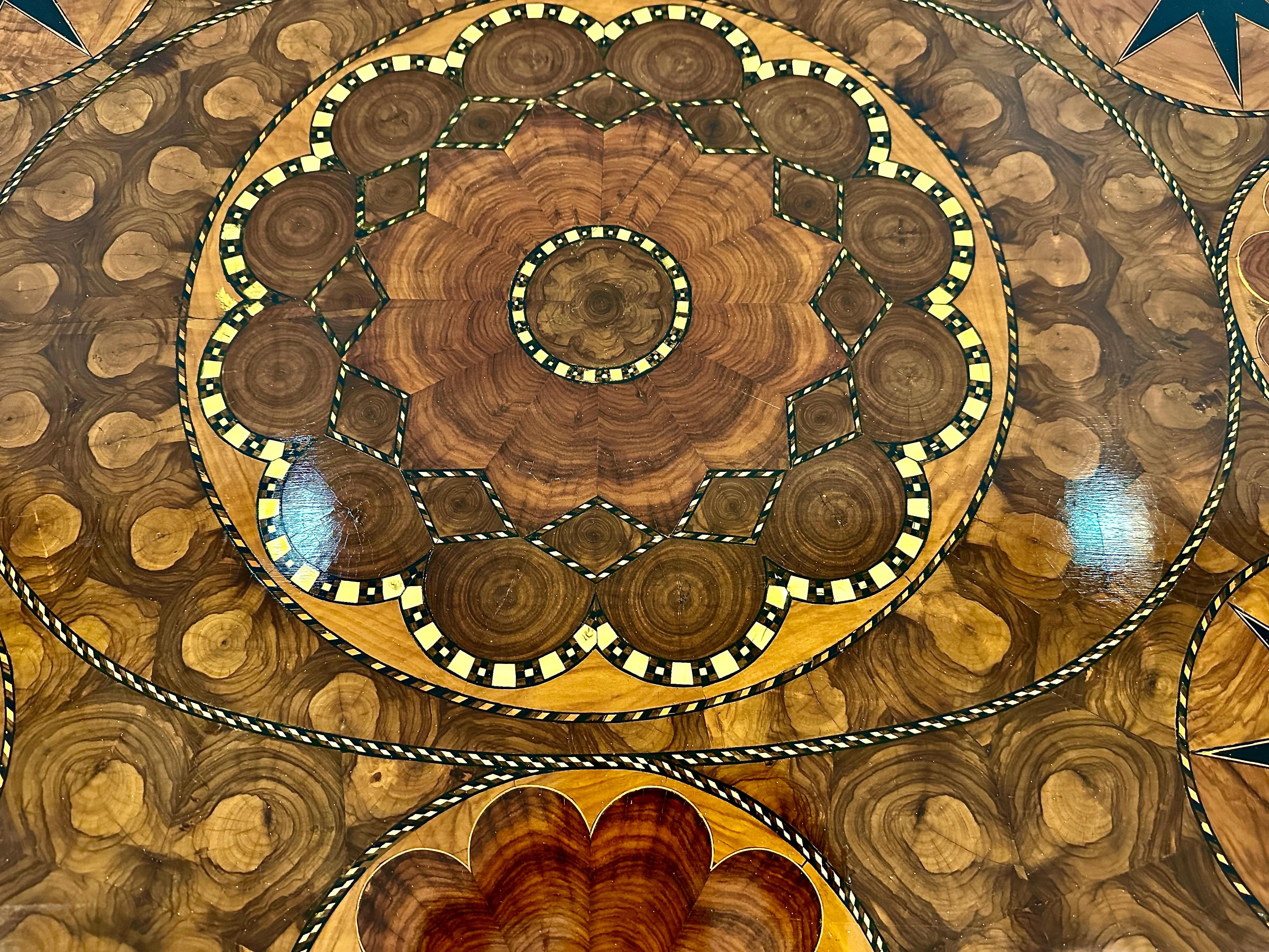 Continental Inlaid Burl-wood Cocktail Table For Sale 1