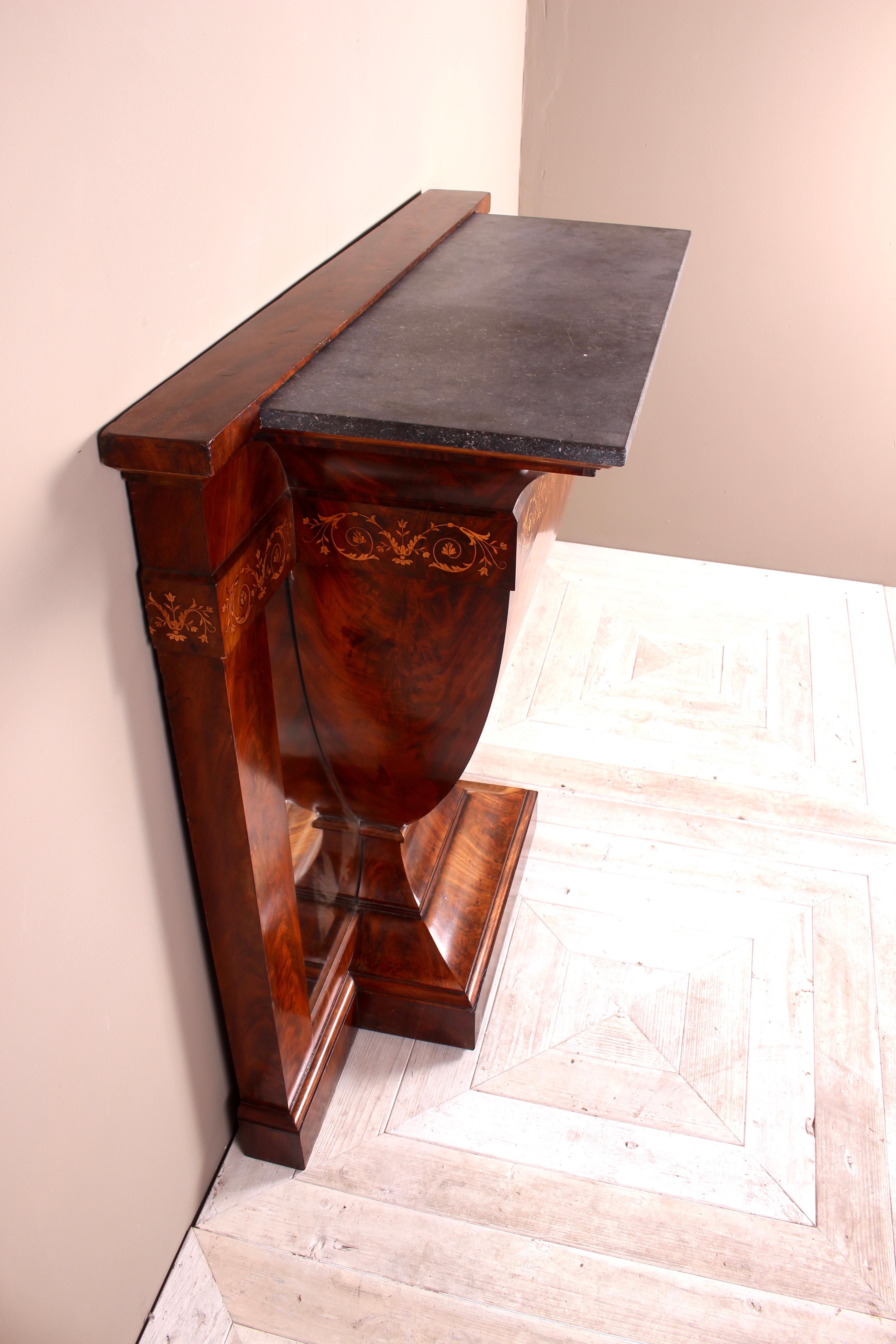 Continental Inlaid Mahogany Marble-Topped Console Table, circa 1900 For Sale 1