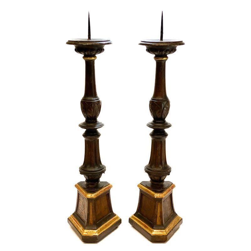 Continental Inlaid Wood Sabbath Candlesticsk Holders with Star of David Judaica In Good Condition For Sale In Gardena, CA