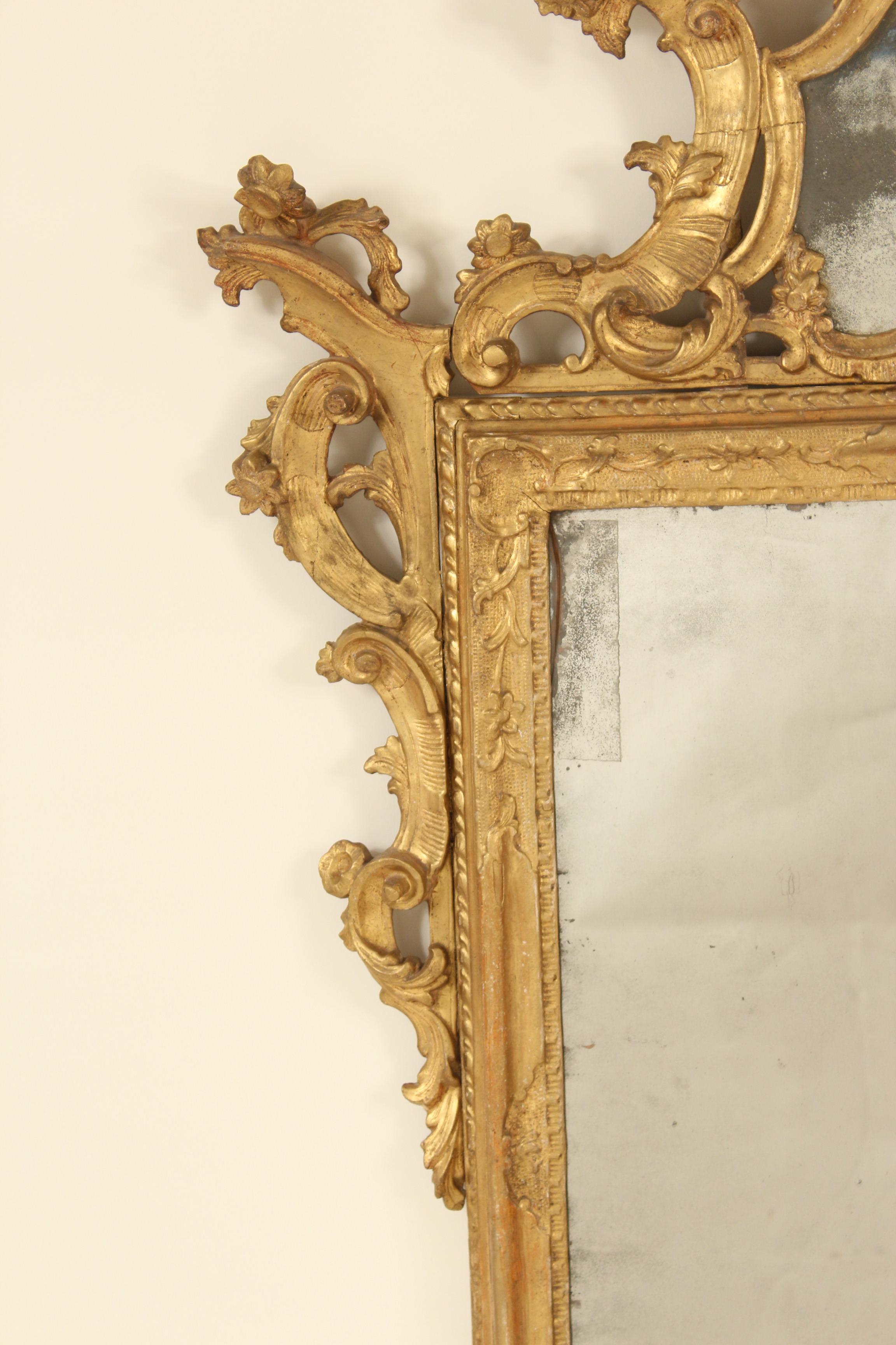 Continental Louis XV Style Giltwood Mirror In Fair Condition In Laguna Beach, CA