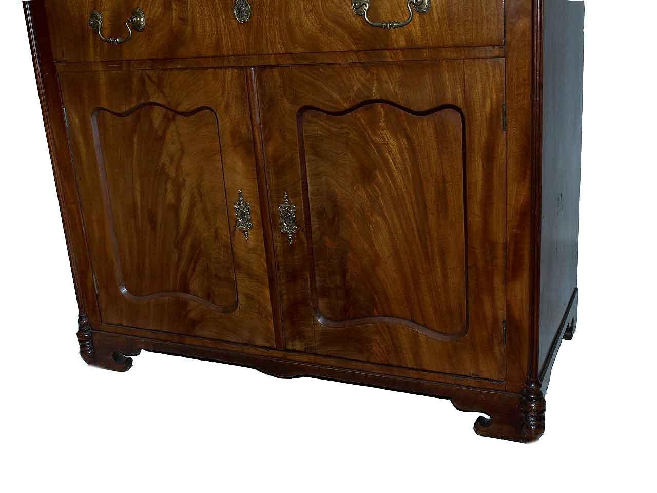Continental Mahogany One Drawer Cabinet For Sale 4
