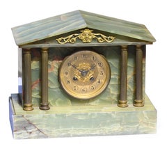 Reloj de Sobremesa Continental de Ónice Montado en Metal