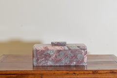 Scatola continentale con coperchio in marmo grigio e rosa della metà del secolo scorso