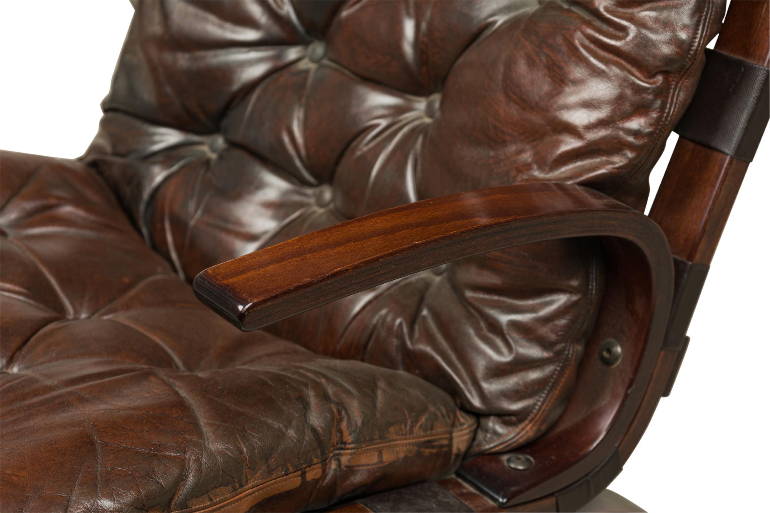 20th Century Continental Mid-Century Style Tufted Leather Armchair For Sale