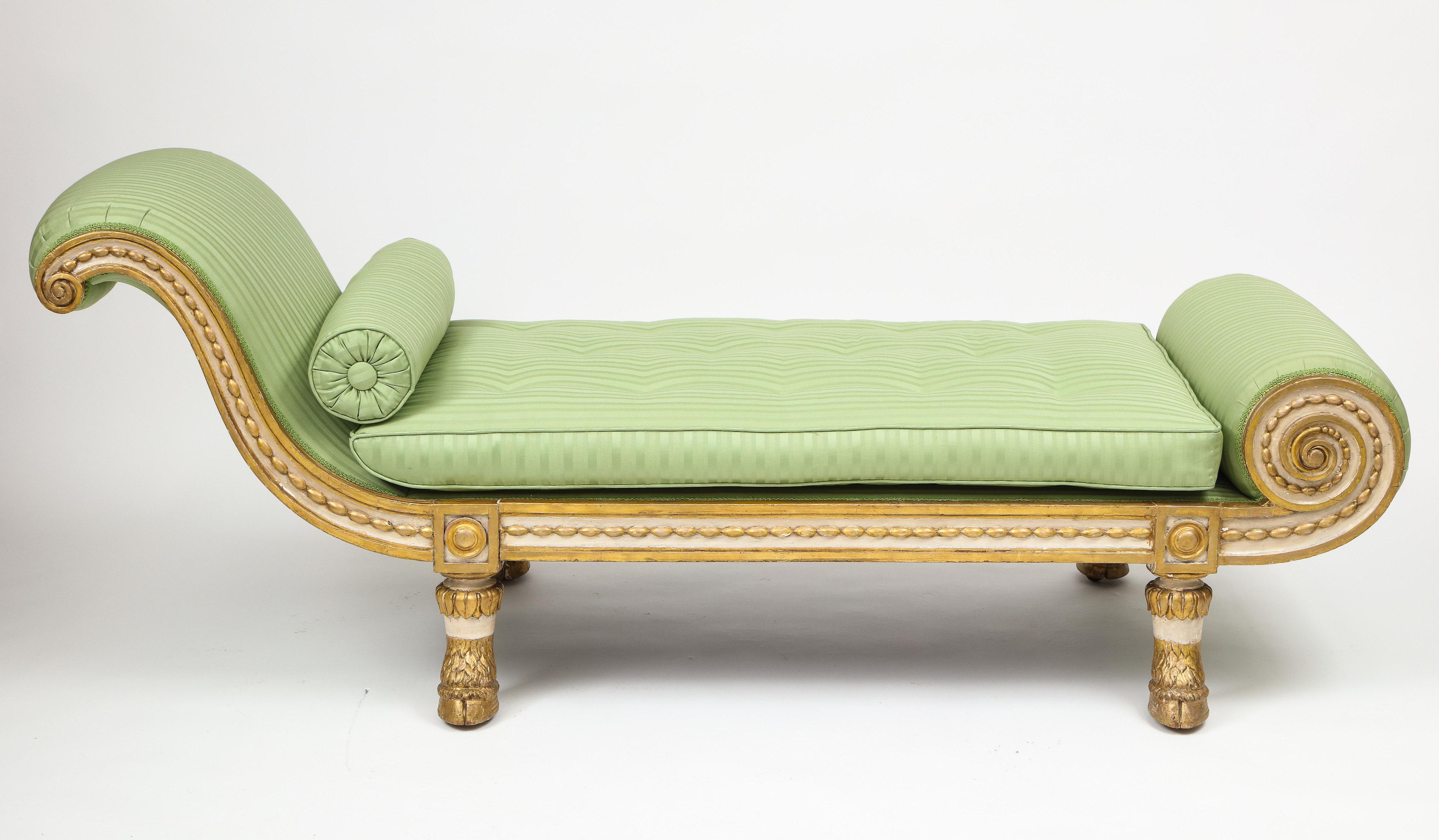 Regency Continental Neoclassical Ivory-Painted and Gilt Recamier