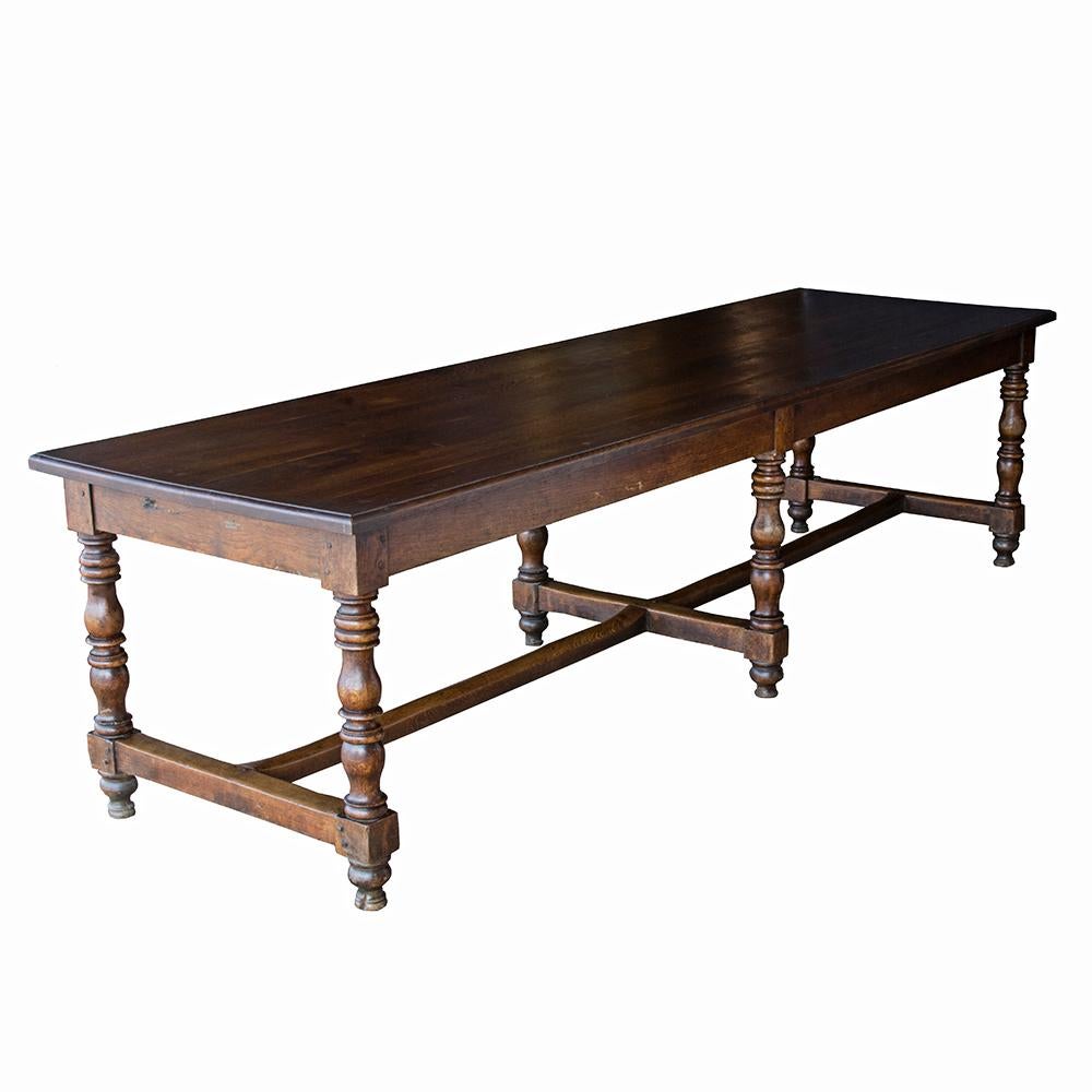 Continental Oak Refectory Table In Good Condition In Aurora, OR