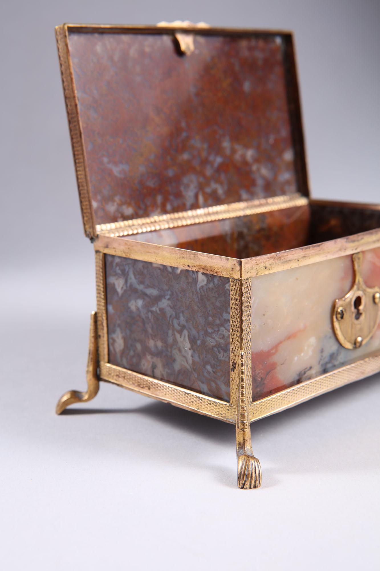 19th Century Burnished Agate and Gold Plated Metal Casket 4