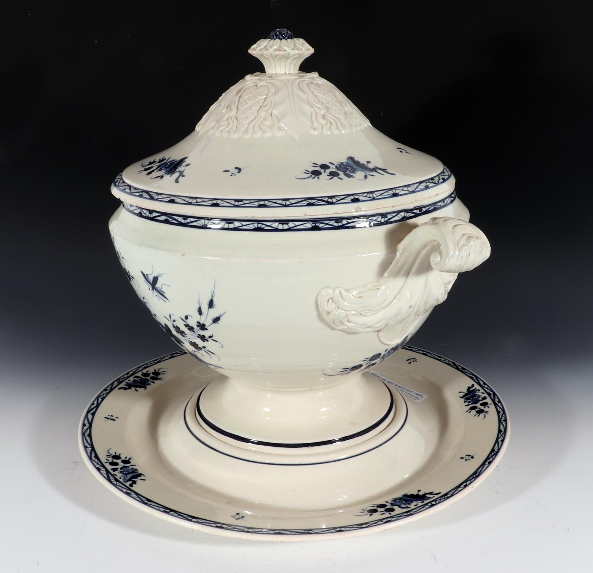 Belgian Continental Pottery Large Chinoiserie Soup Tureen, Cover & Stand, Nimy Factory For Sale