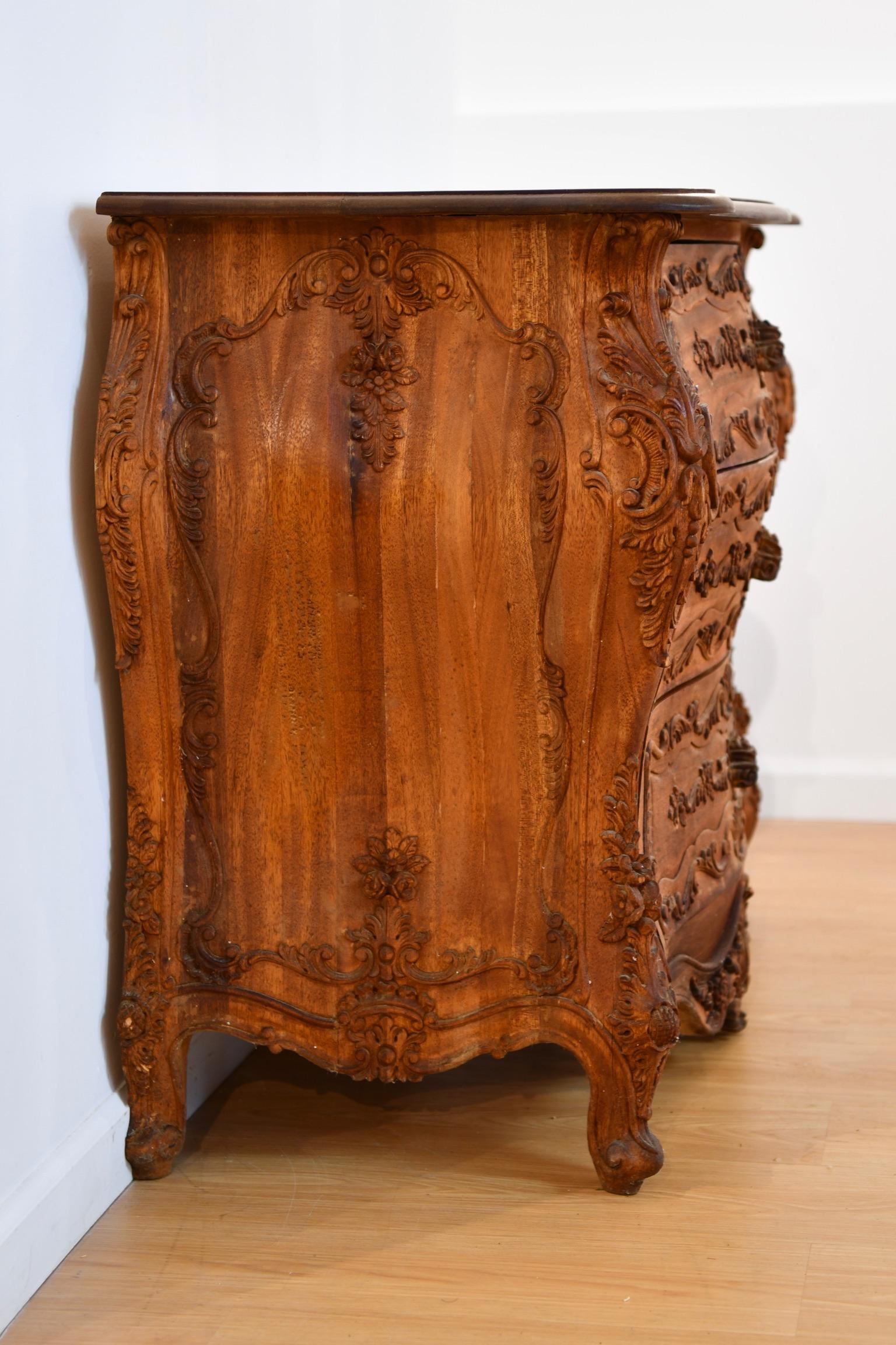 20th Century Continental Rococo Style Carved Bombe Chest of Drawers