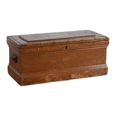 Continental Rustic Pinewood Coffer Trunk, Late 18th to Early 19th Century