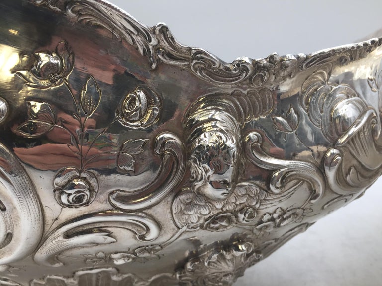 Early 20th Century Continental Silver Centerpiece with Cherubs, Circa 1900 For Sale