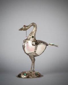 Oiseau fantastique en argent, nacre et bijoux, vers 1875