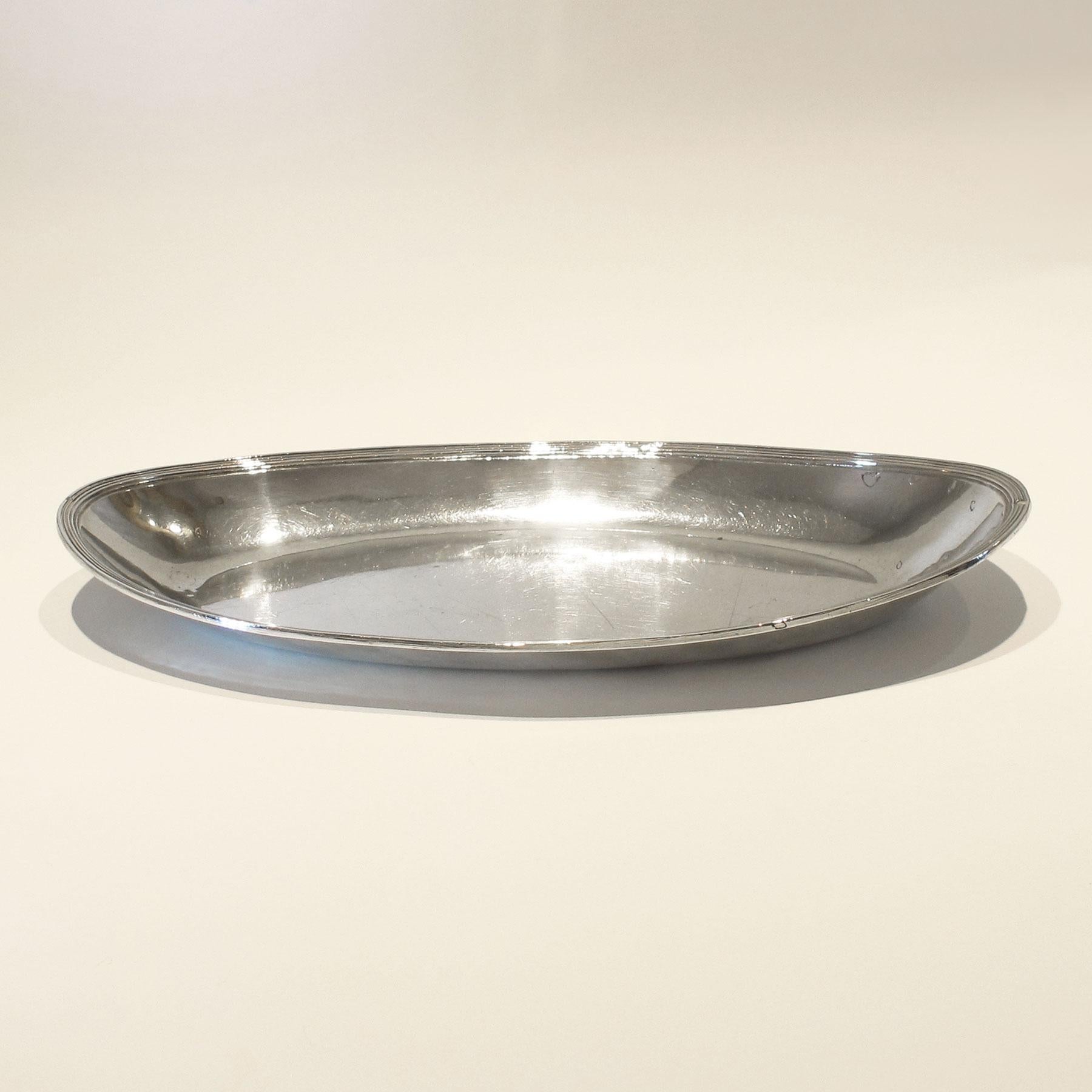 Continental Silver Oval Tray or Dish, 1950s In Good Condition For Sale In London, GB