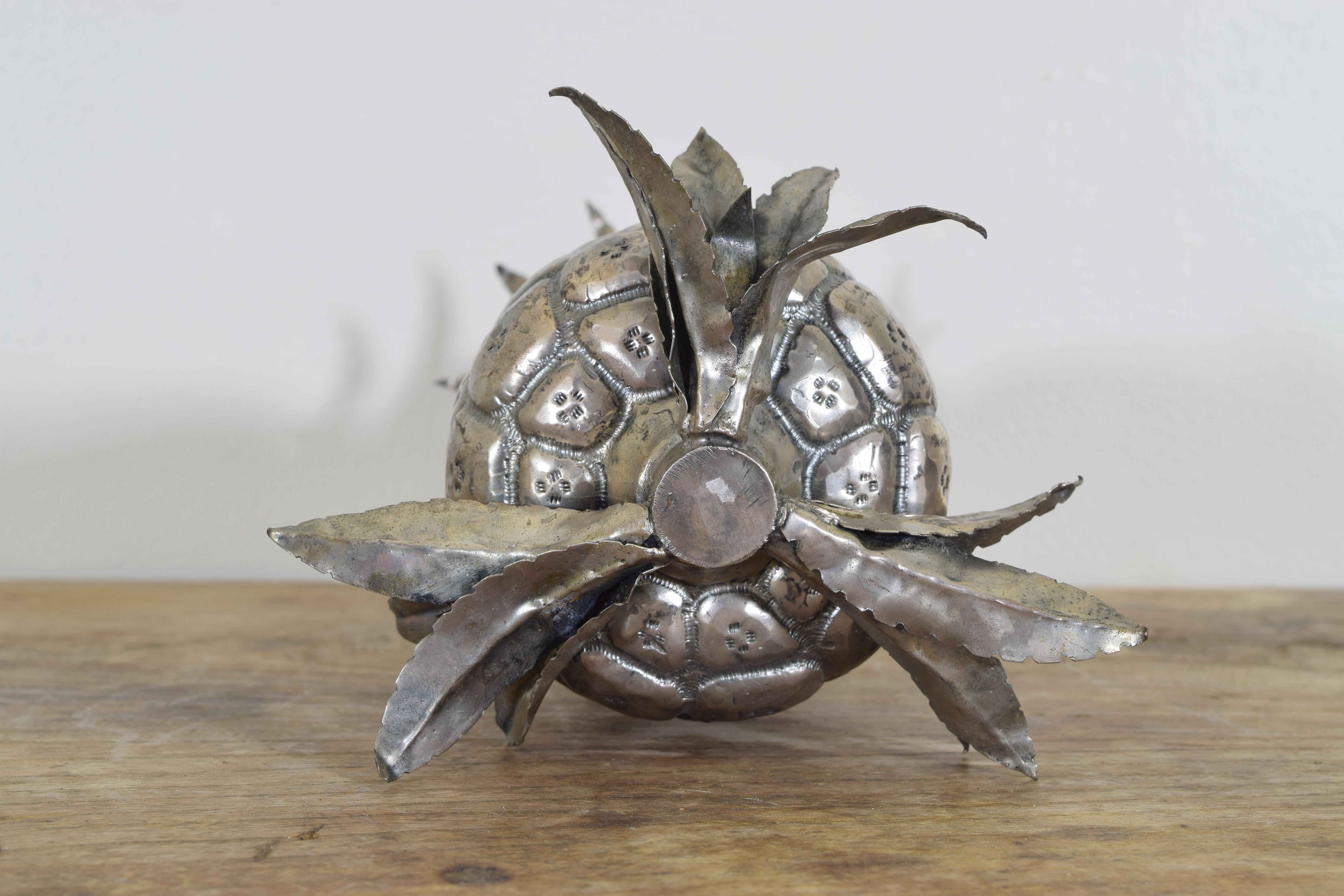 Continental Silver Plated Pineapple, 20th Century For Sale 2