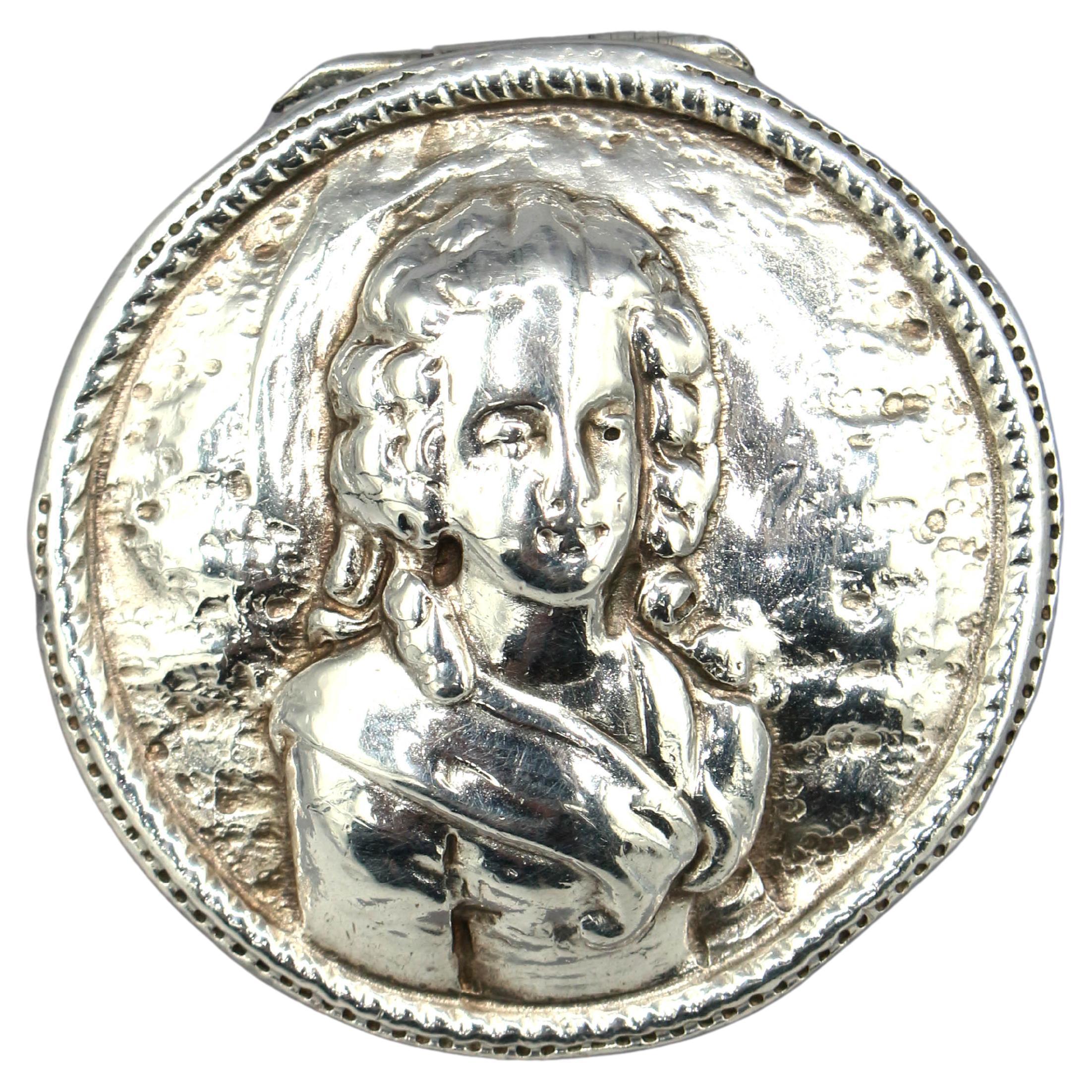 Continental Sterling Silver "Patch Box", Late 19th Century For Sale