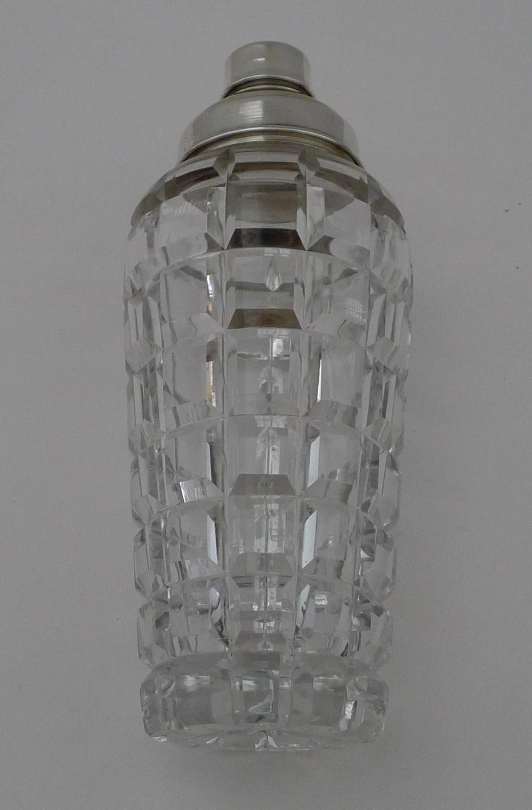 Continental Sterling Silver Topped Cut Crystal Shaker For Sale 3