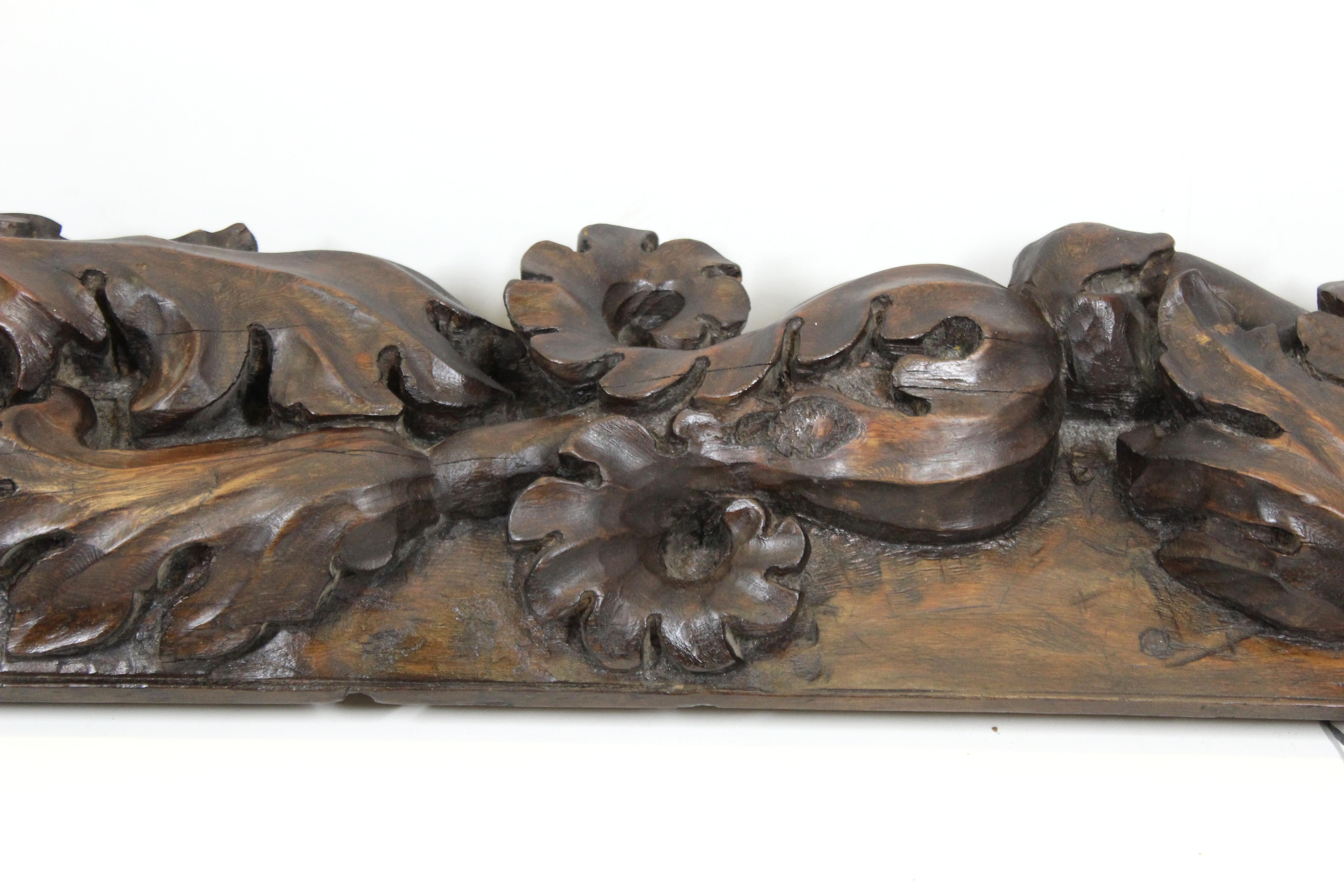 Continental Tropical Baroque Master Carver Wood Frame with Heavy Carved Foliage For Sale 5