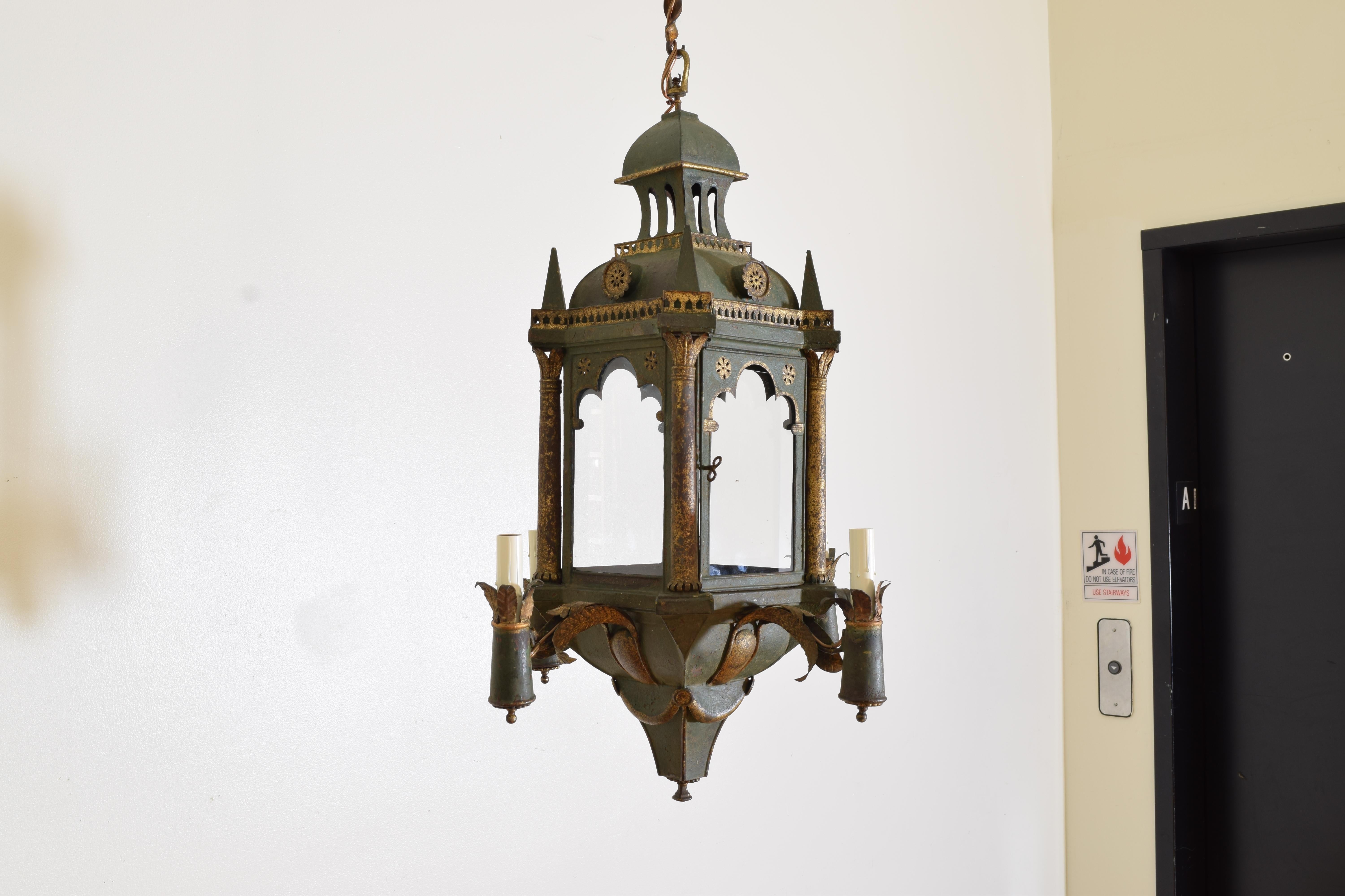 European Continental Venetian Inspired Painted & Gilt Tole 5-Light Lantern, early 20thc