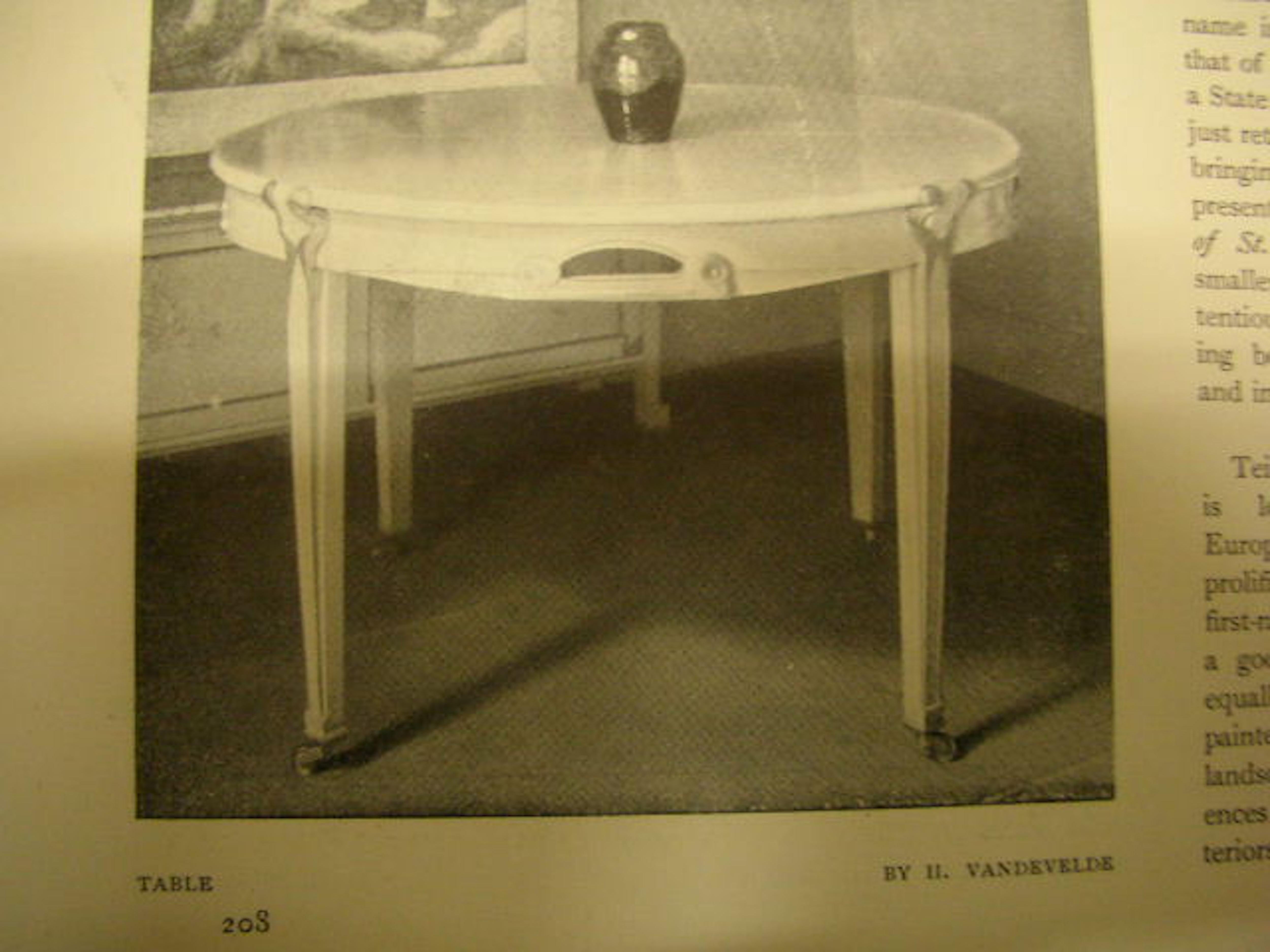 Continental Walnut Octagonal Center Table in the Manner of Henry Van der Velde For Sale 14