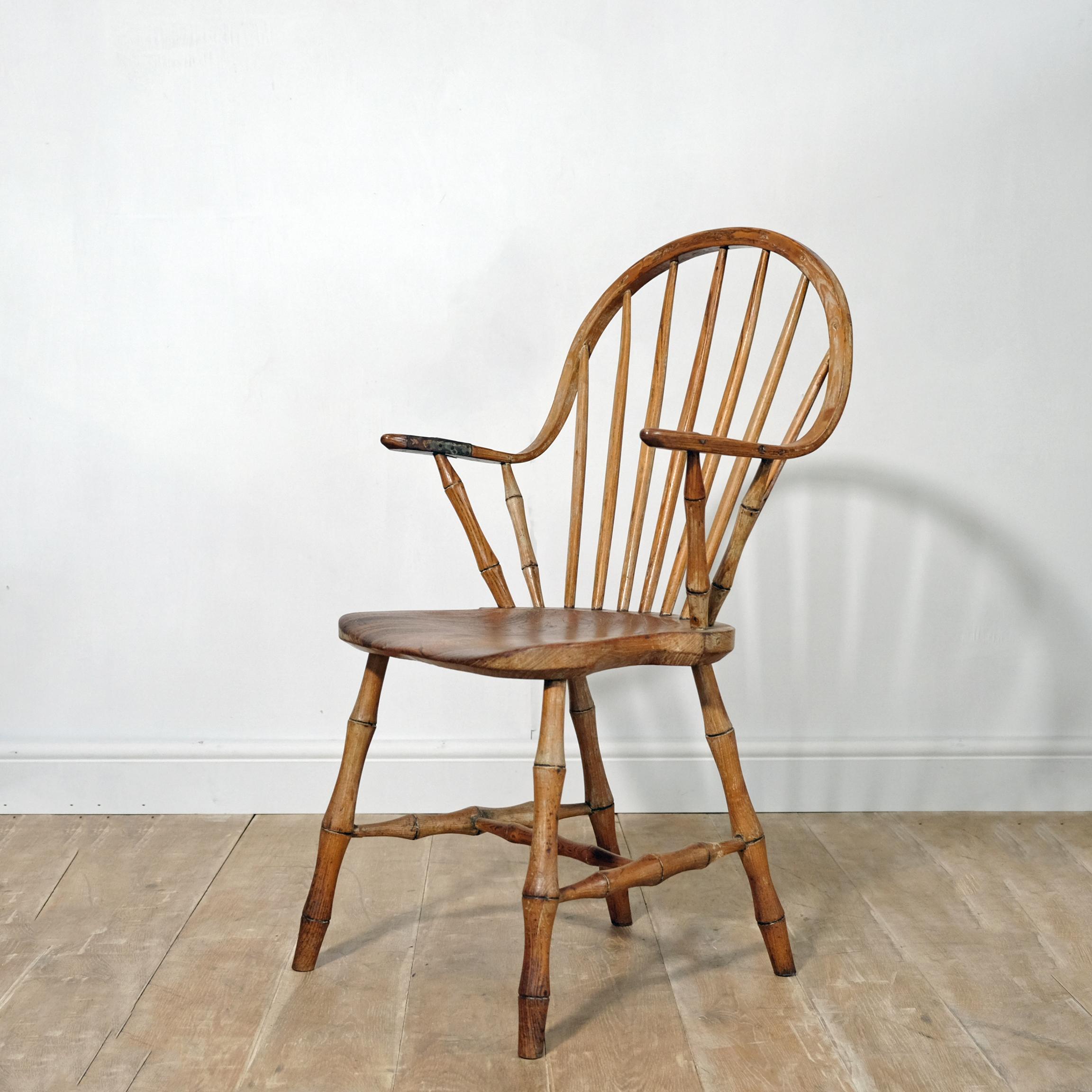 Known as ‘continuous arm’ Windsor chairs, chairs such as this one originate in the small Devon village of Yealmpton (only a few miles from our base). The unusual design then found its way to America in the early 19th century, inhabitants from