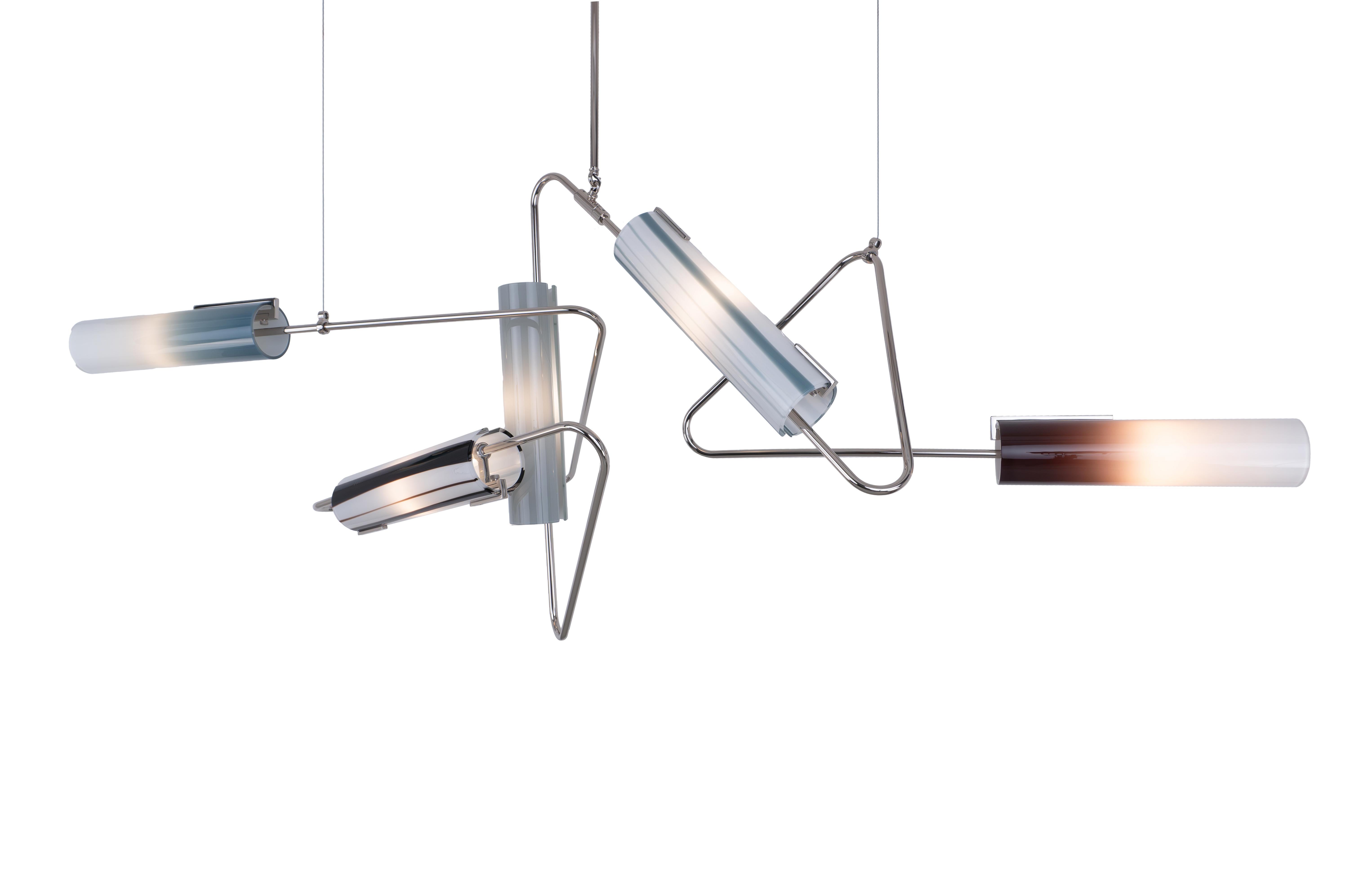 Die Continuum Collection'S wurde von der pulsierenden Straßenkunst New Yorks inspiriert. Die Struktur besteht aus speziell gebogenen Rohren, die auf unterschiedliche Weise verbunden und angeordnet werden können, um verschiedene Stile und Größen zu