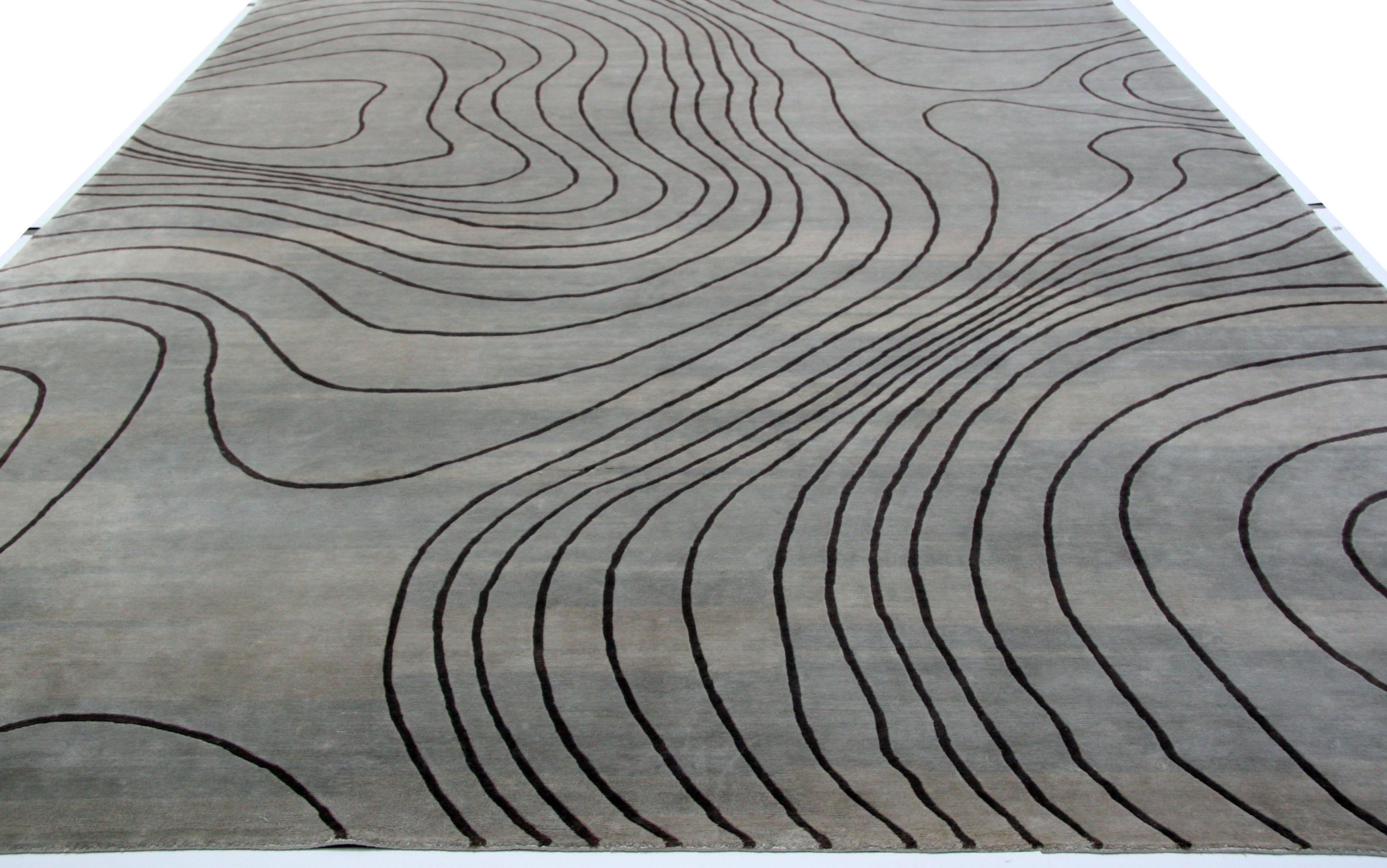 Indian Contour Lines Silver Area Rug