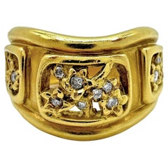Contoured 18K Satin Finish Gold Band Ring with Diamonds Set In Floral Motifs