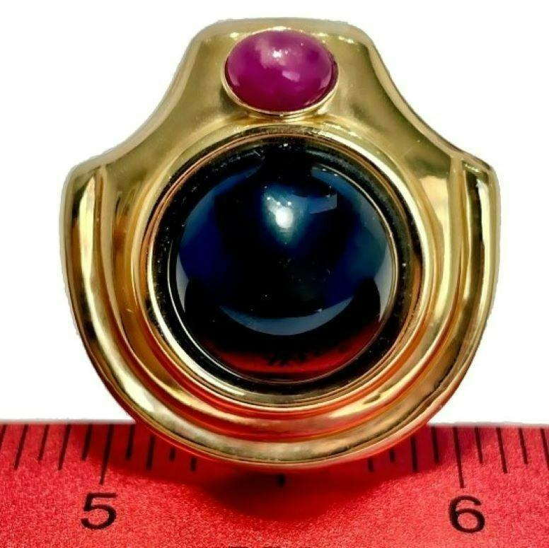 Cabochon 14K Yellow Gold Contoured Earrings with Onyx and Rubies