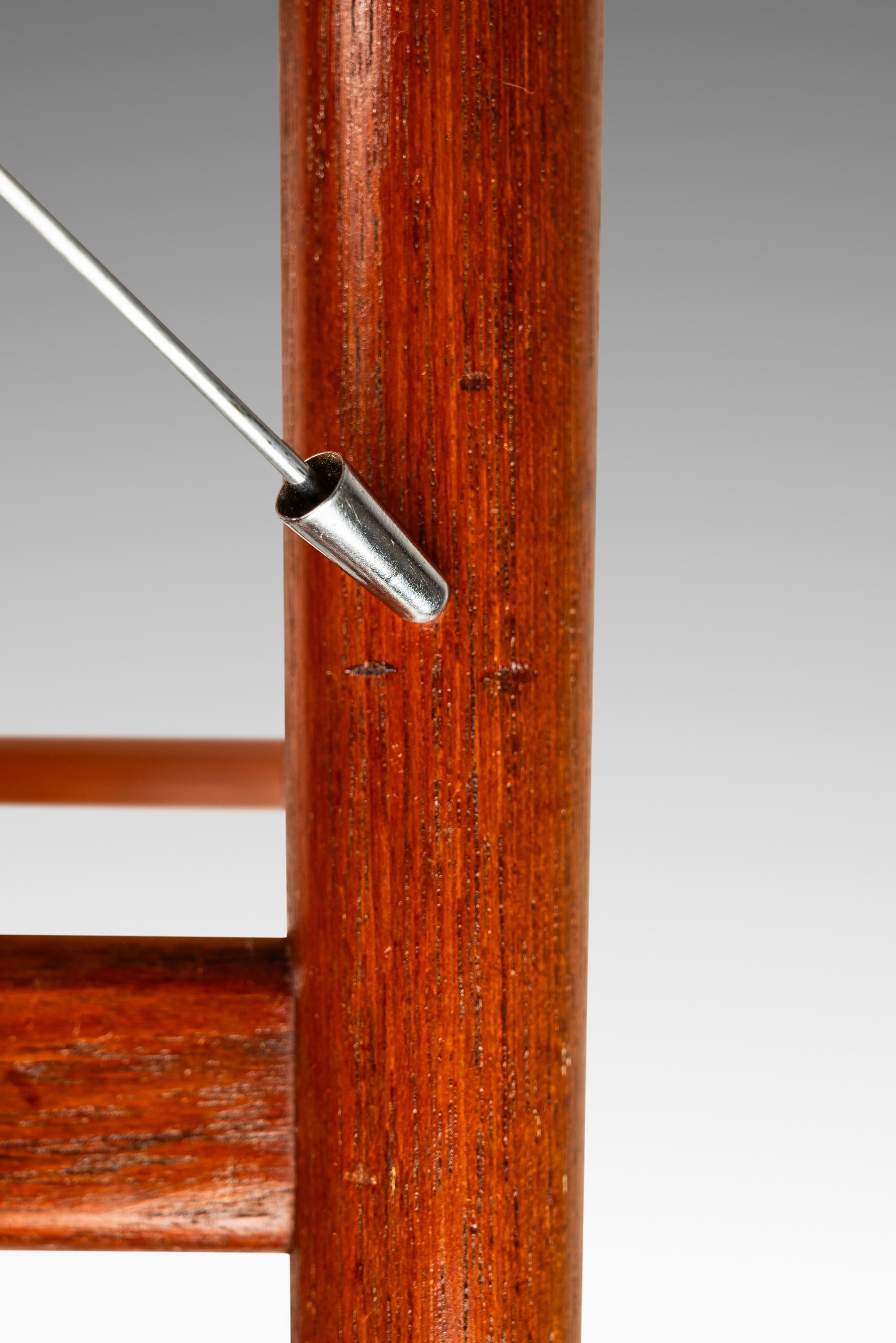 Poltrona con schienale a scaletta in teak, Torbjørn Afdal, Vamo, Danimarca, 1960 ca. in vendita 12