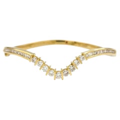 Contoured Round Diamond Hinged Bangle Bracelet in 18 Karat Yellow Gold