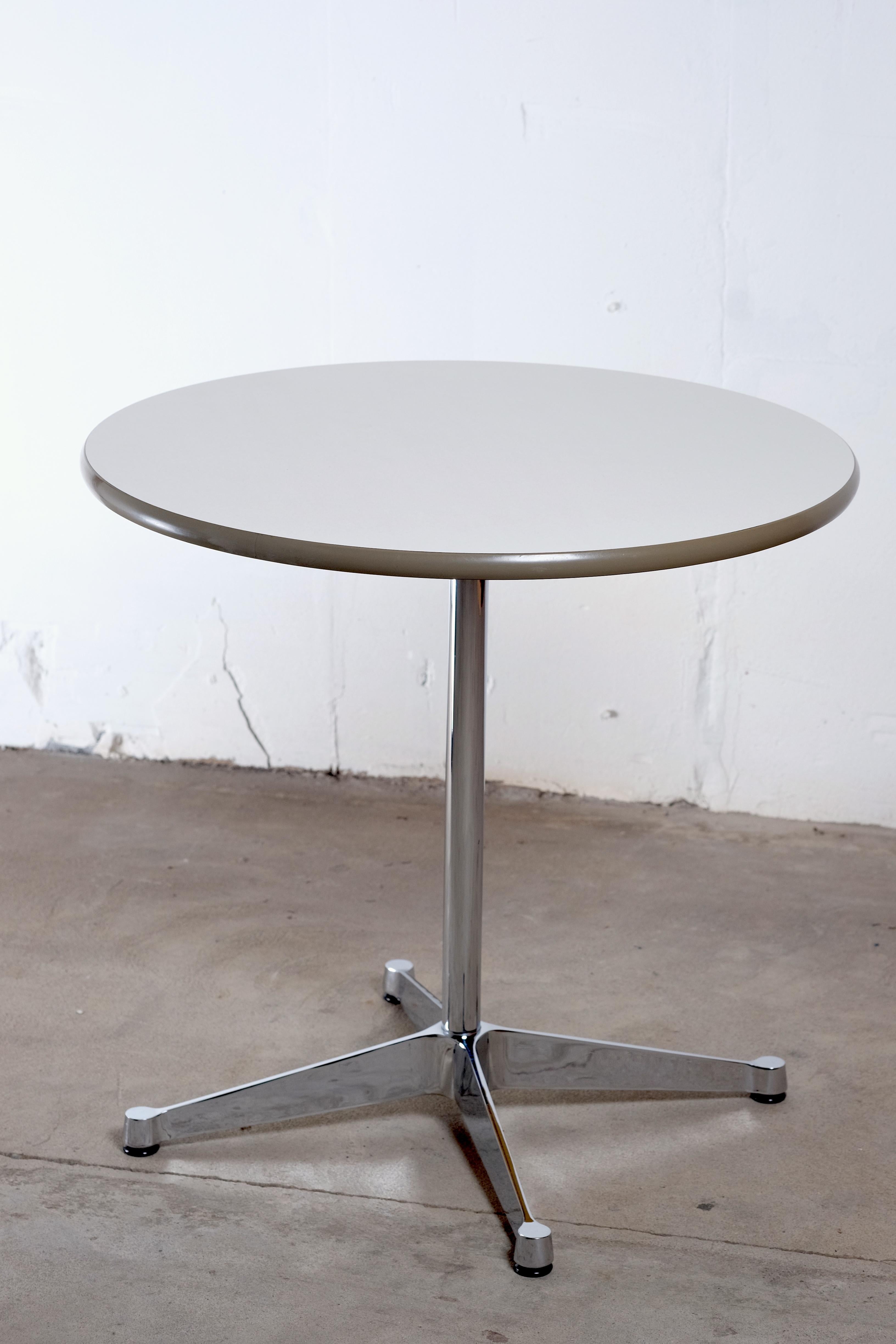 Mid-Century Modern Contract Table by Charles & Ray Eames for Vitra, 1960s For Sale