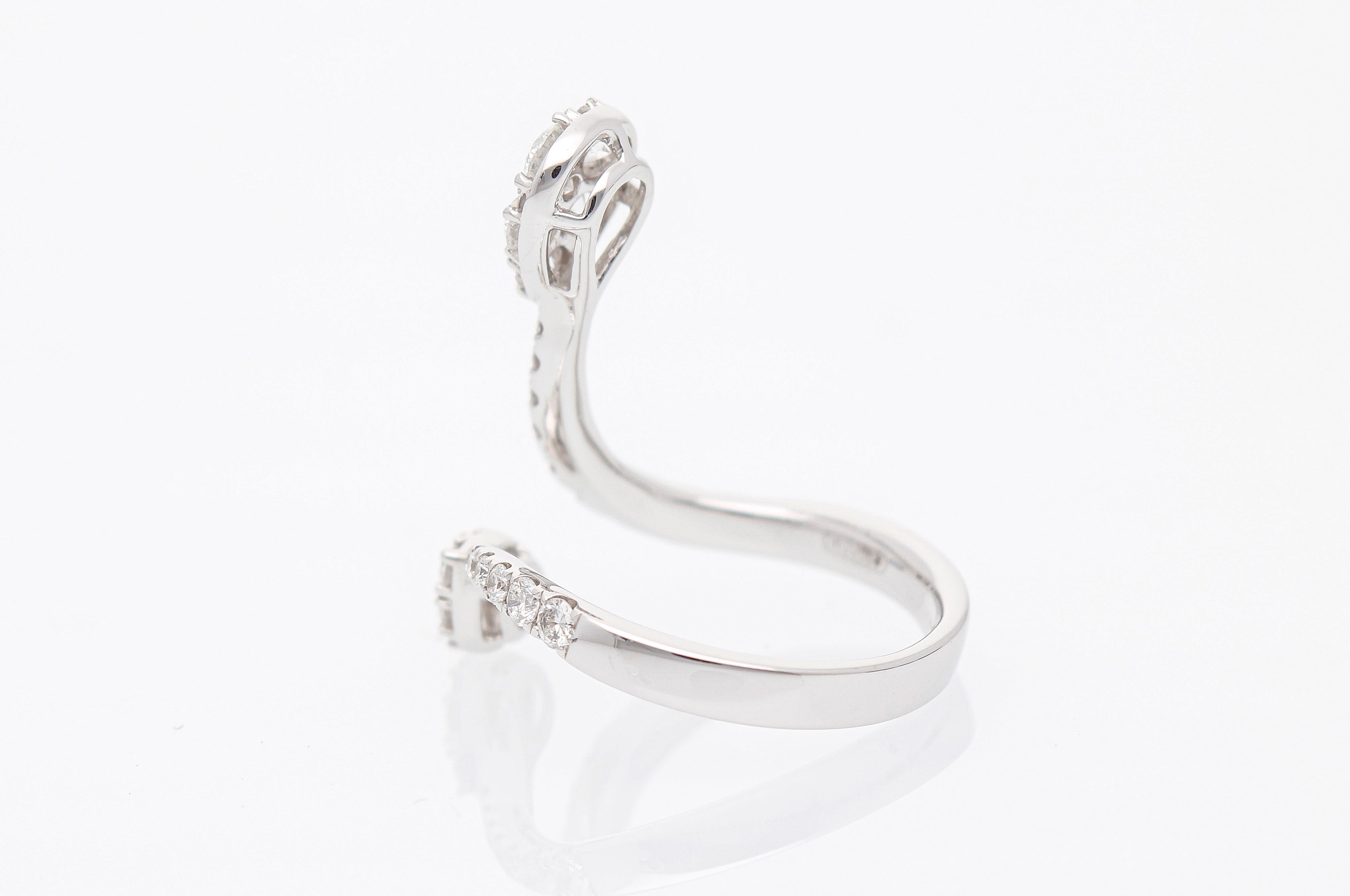 Women's or Men's Contrariè Ring with Brilliant Cut Diamonds 1.10 Ct. 18 Kt White Gold For Sale
