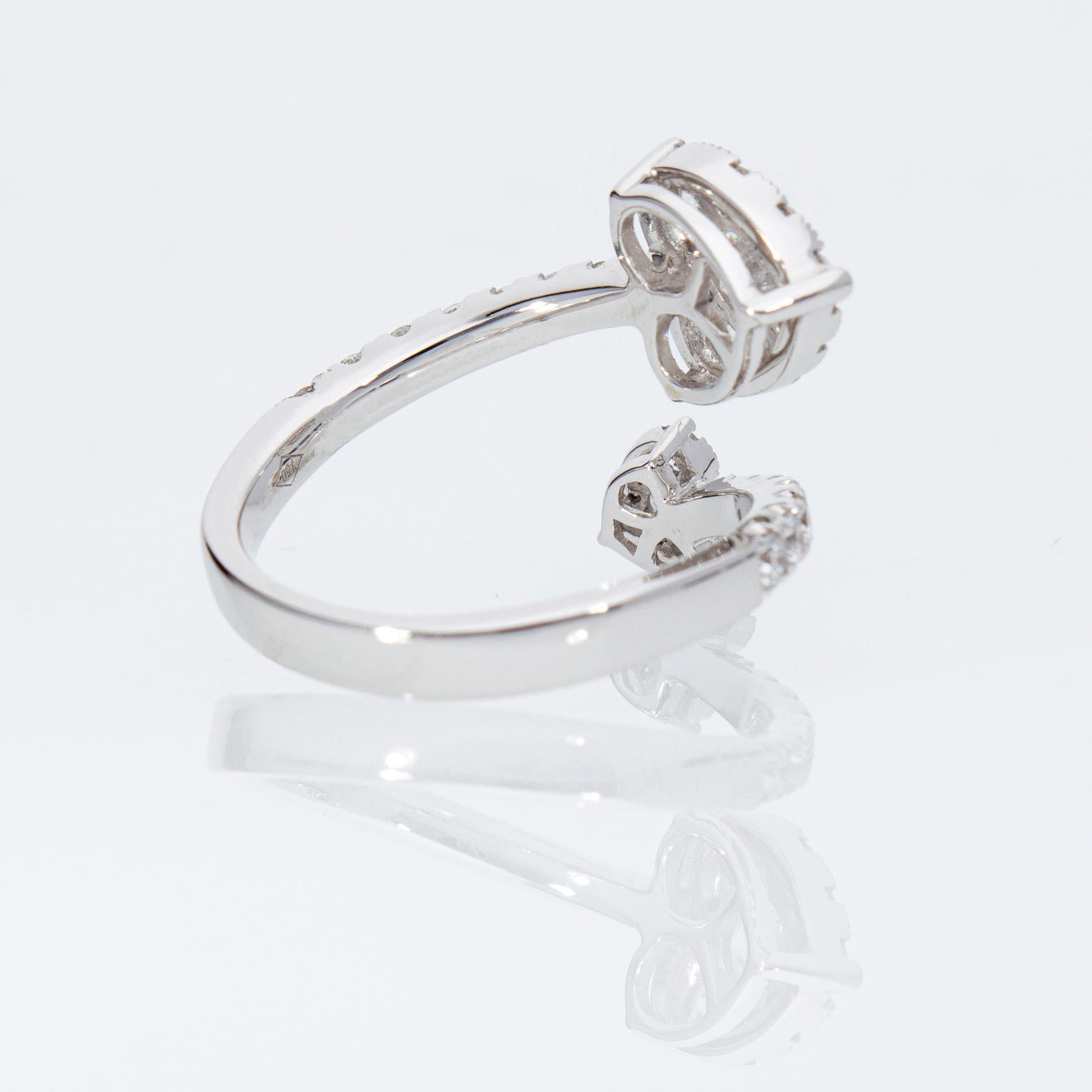 Contrarié Ring with Hearts with Ct 1.08 of Diamonds, 18 Kt White Gold For Sale 6