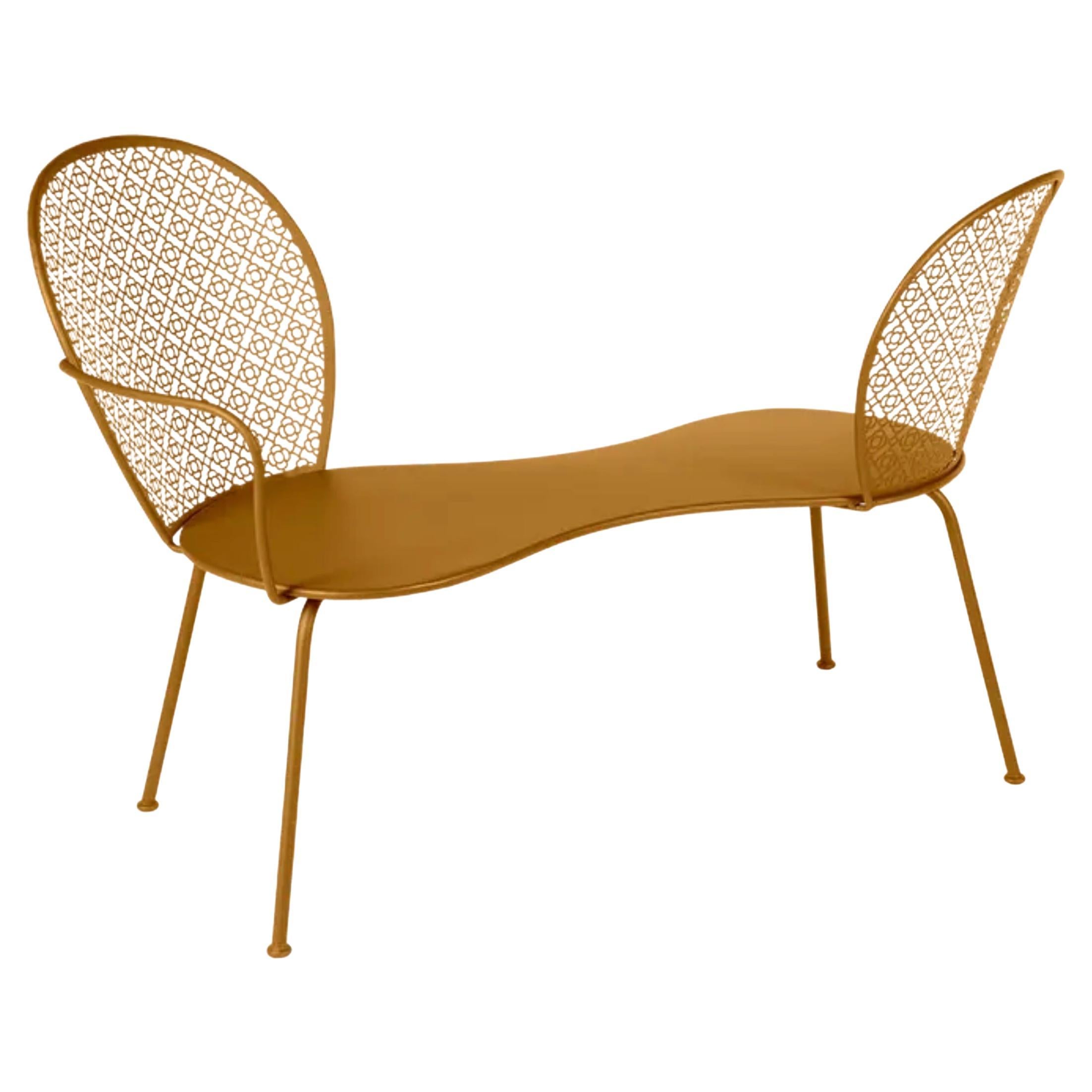 Conversation Bench Fermob Lorette design Frédéric Sofia - Gingerbread For Sale