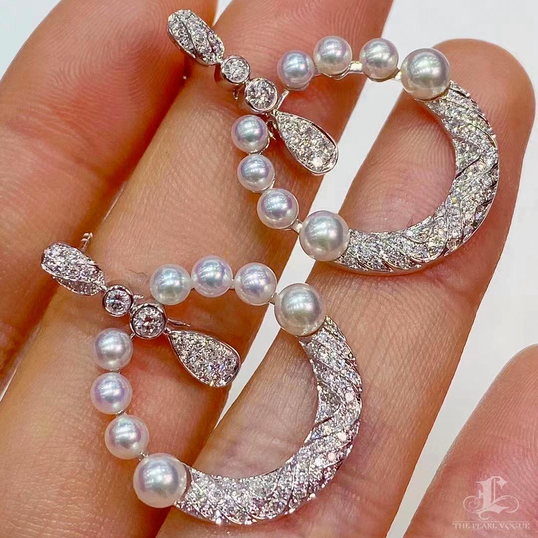 Donna Orecchini di diamanti in oro 18 carati con perle Aurora Baby Akoya 2-in-1 in vendita