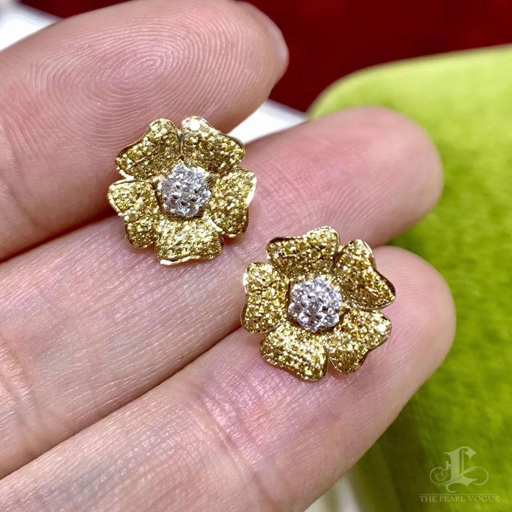 【Vine Symphony】Pendientes convertibles de perlas del mar del sur con pavé completo de diamantes en forma de flor en Nuevo estado para la venta en New York, NY
