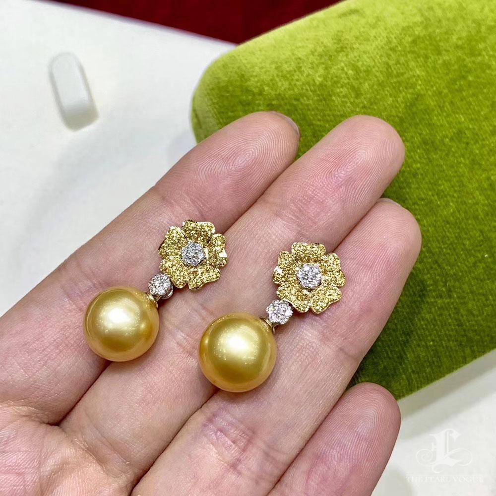 【Vine Symphony】Pendientes convertibles de perlas del mar del sur con pavé completo de diamantes en forma de flor en venta 4