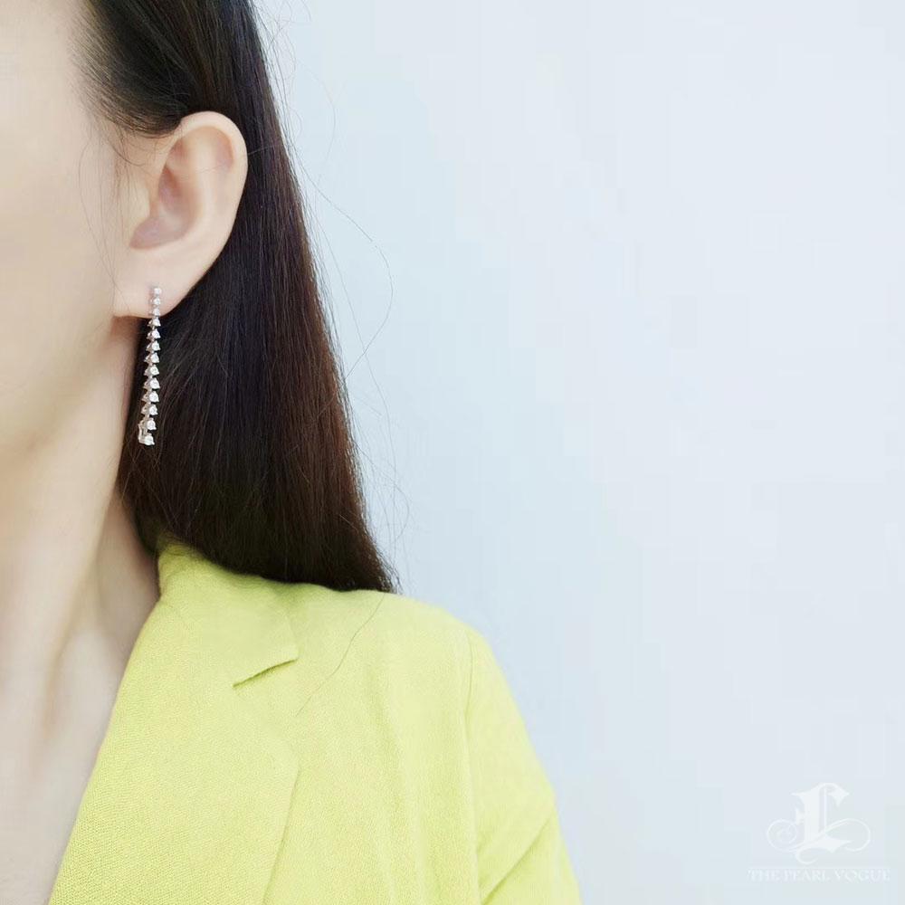 【Lustre Arc】Convertible 2-in-1 Stellar Line South Sea Pearl Diamond Earrings For Sale 8